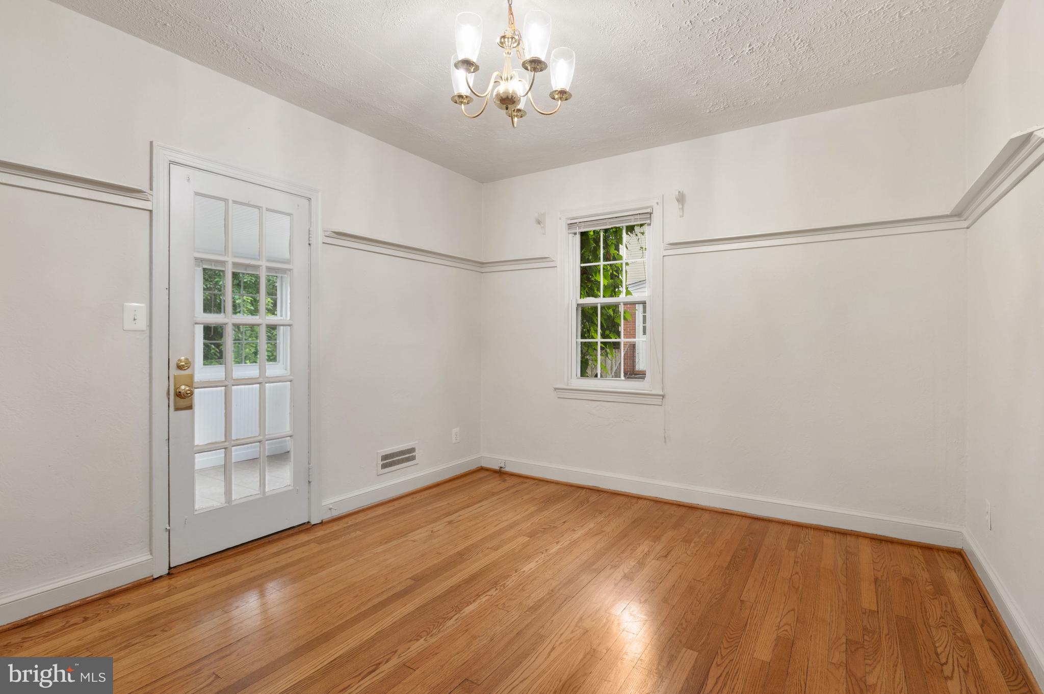 WAYCROFT WOODLAWN - Residential