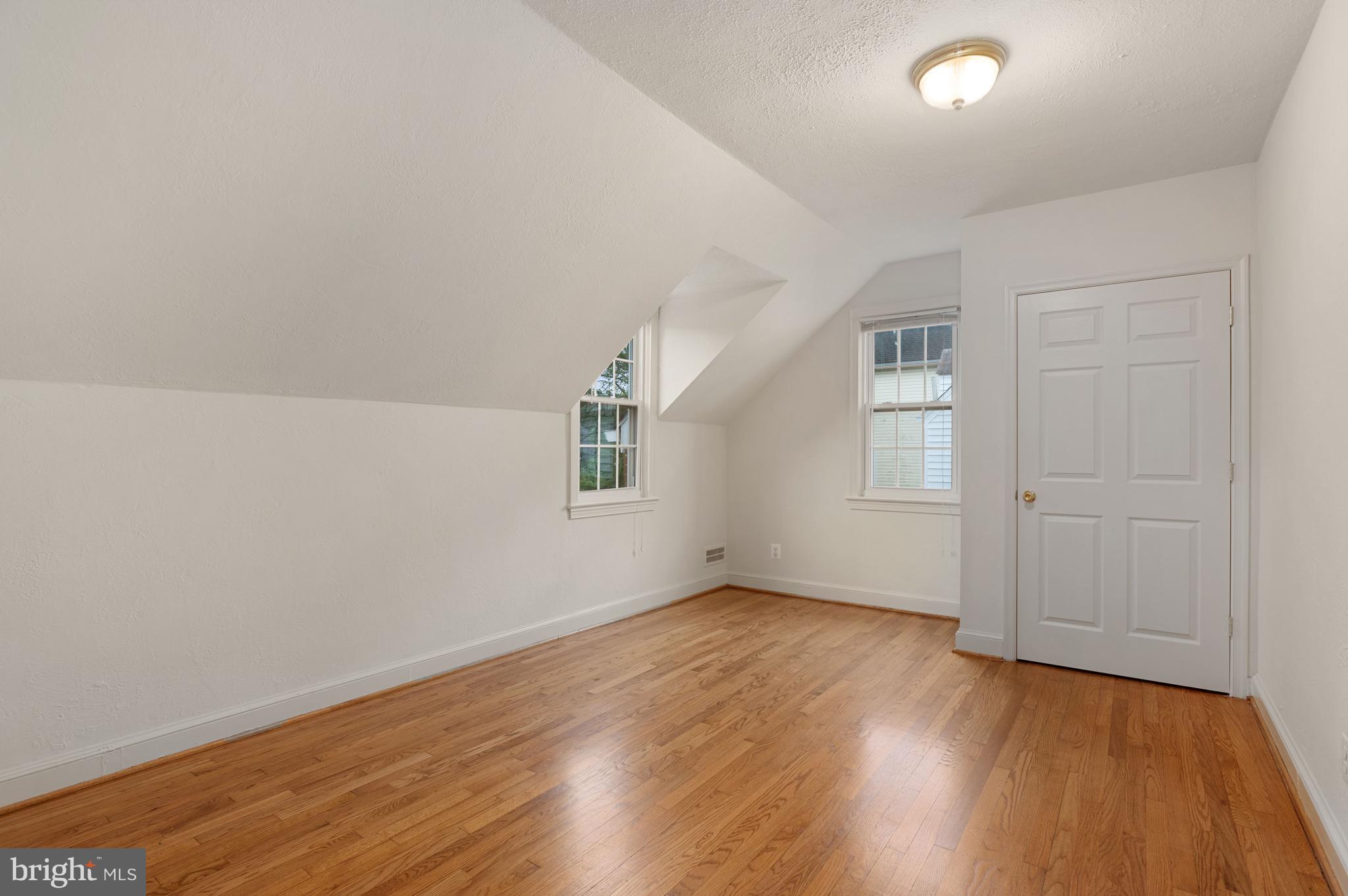 WAYCROFT WOODLAWN - Residential