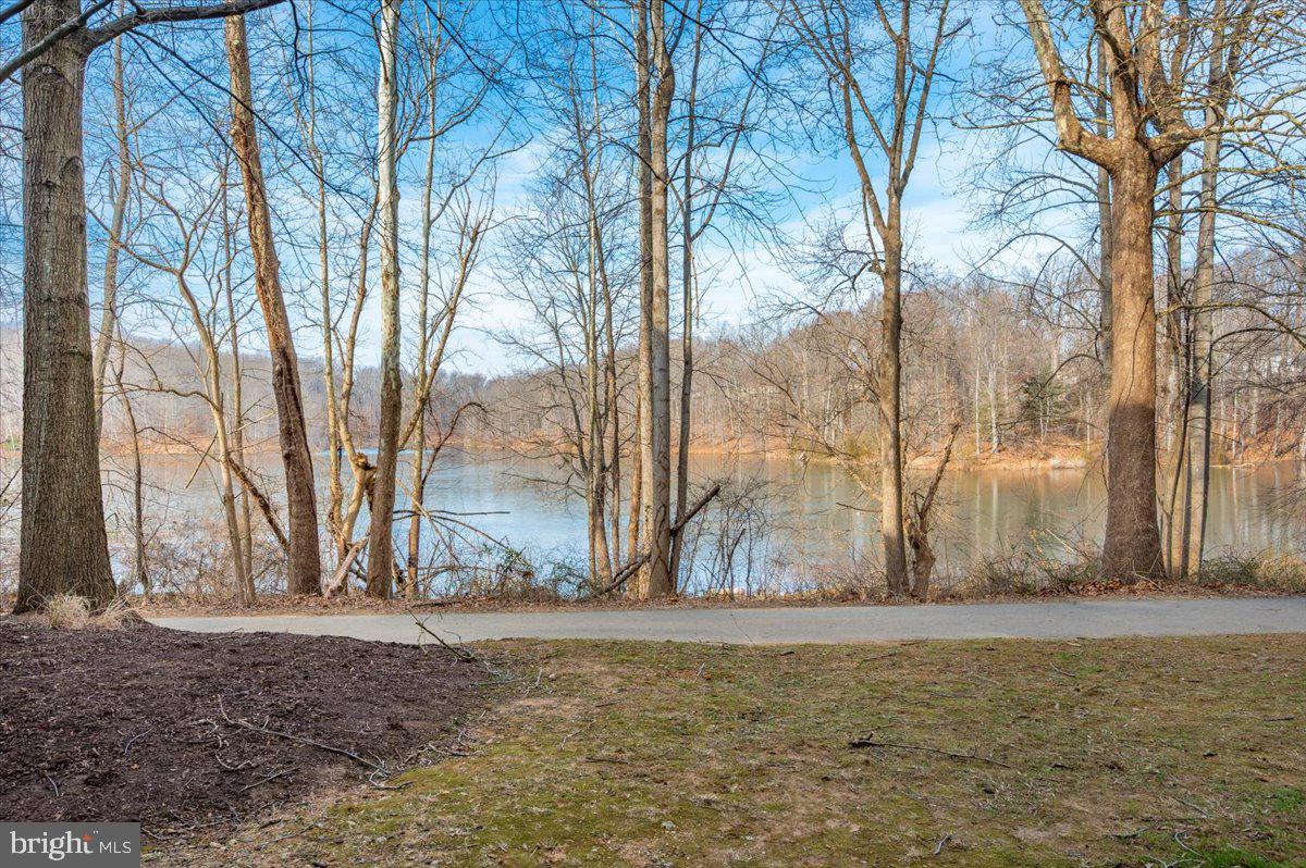 WATERS LANDING - Residential