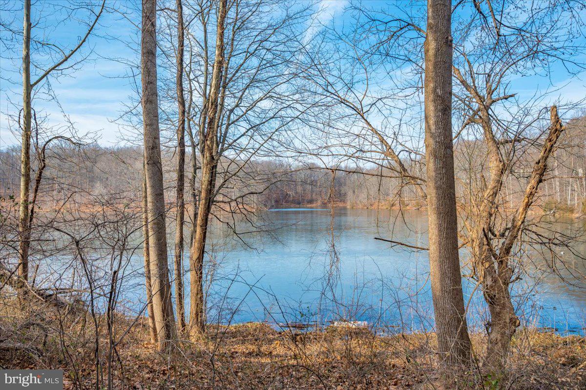 WATERS LANDING - Residential