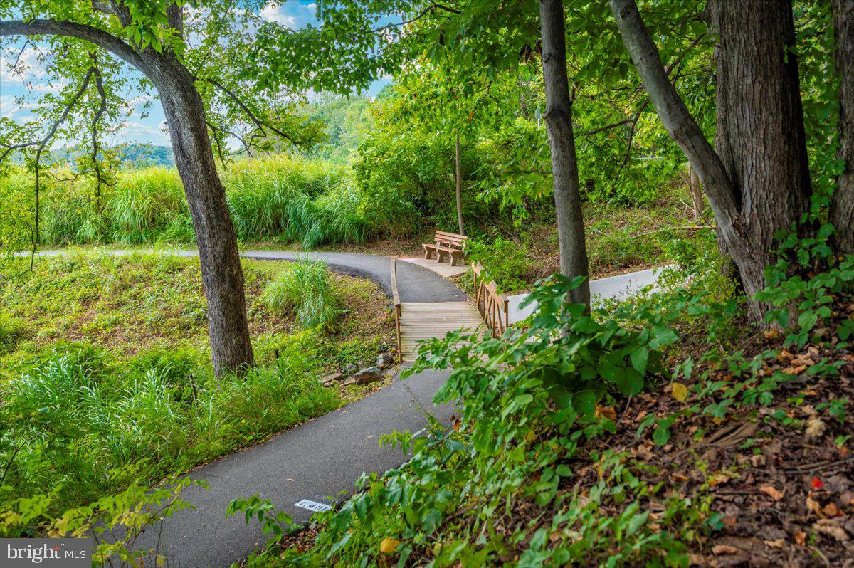 WATERS LANDING - Residential