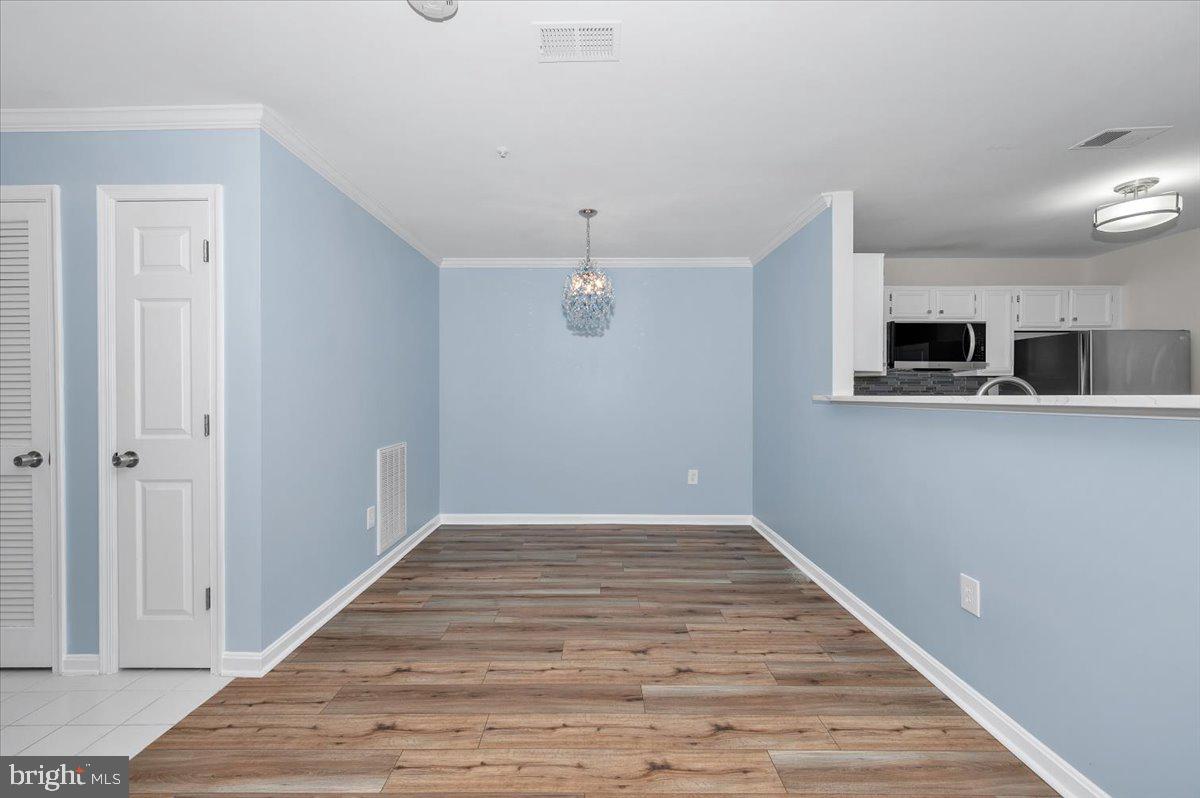 WATERS LANDING - Residential