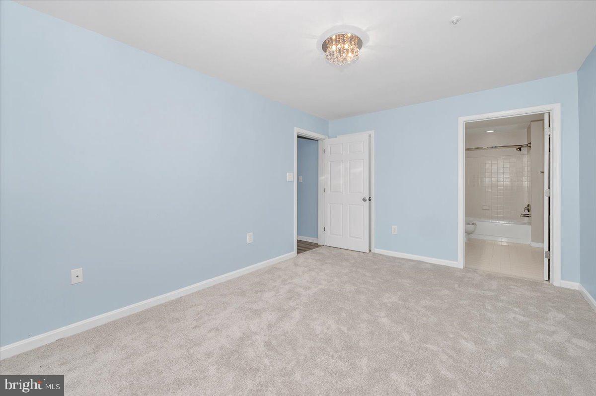 WATERS LANDING - Residential