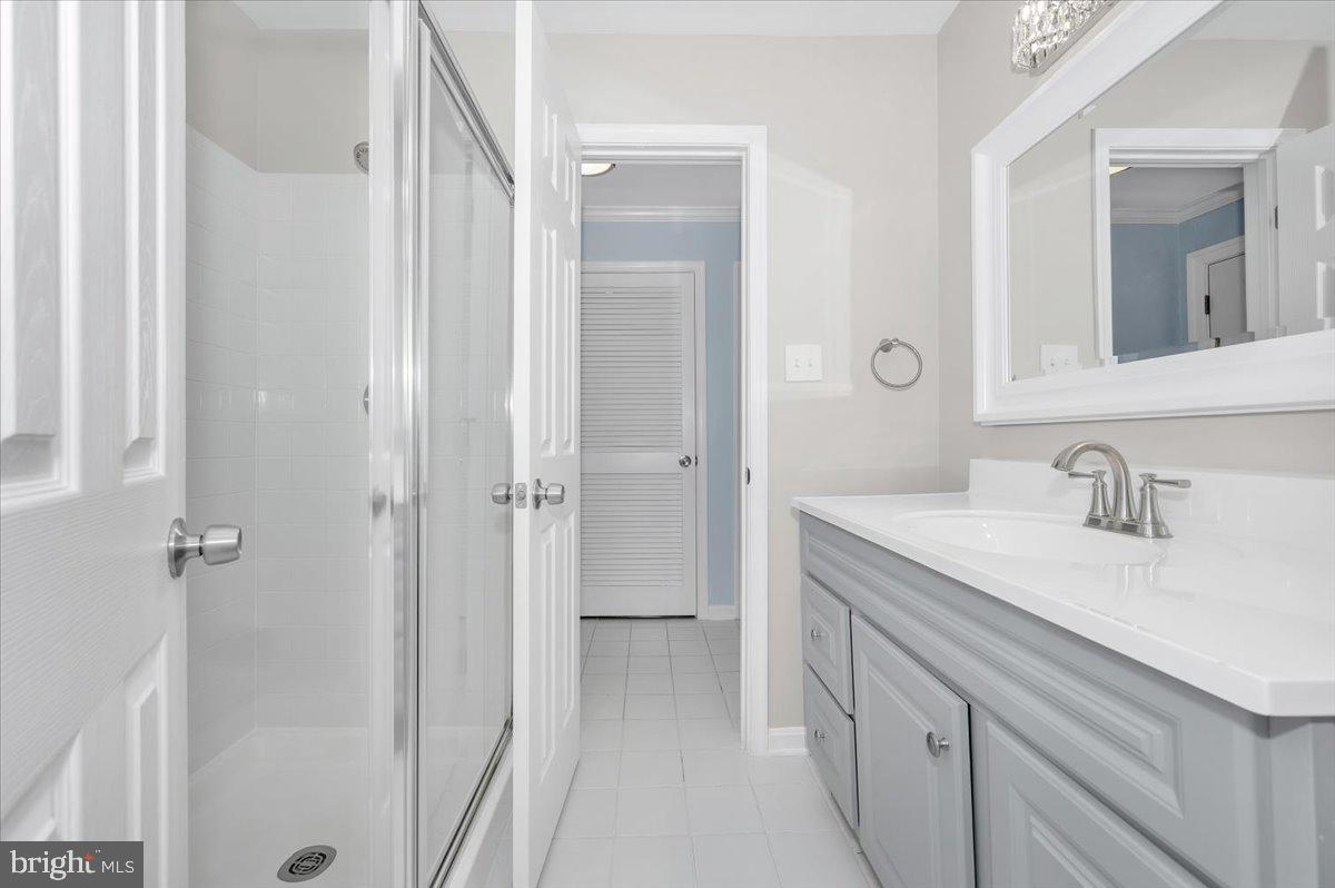 WATERS LANDING - Residential