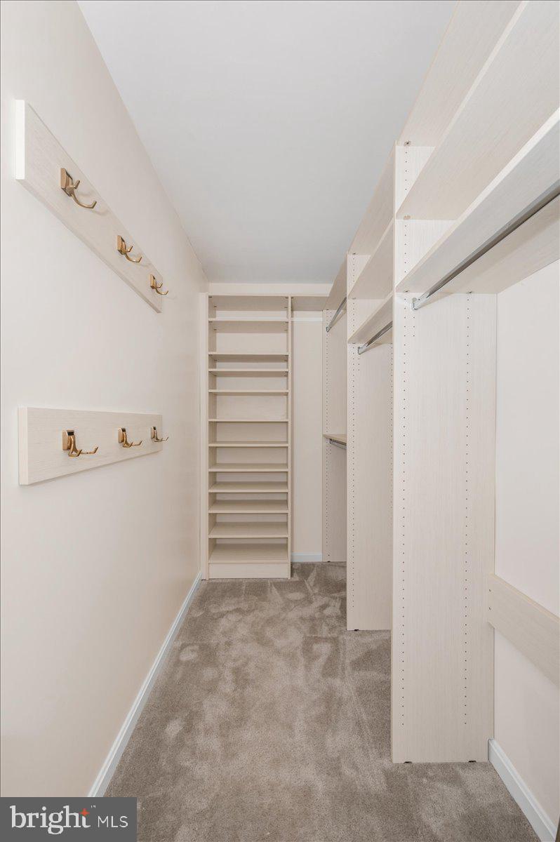 WATERS LANDING - Residential