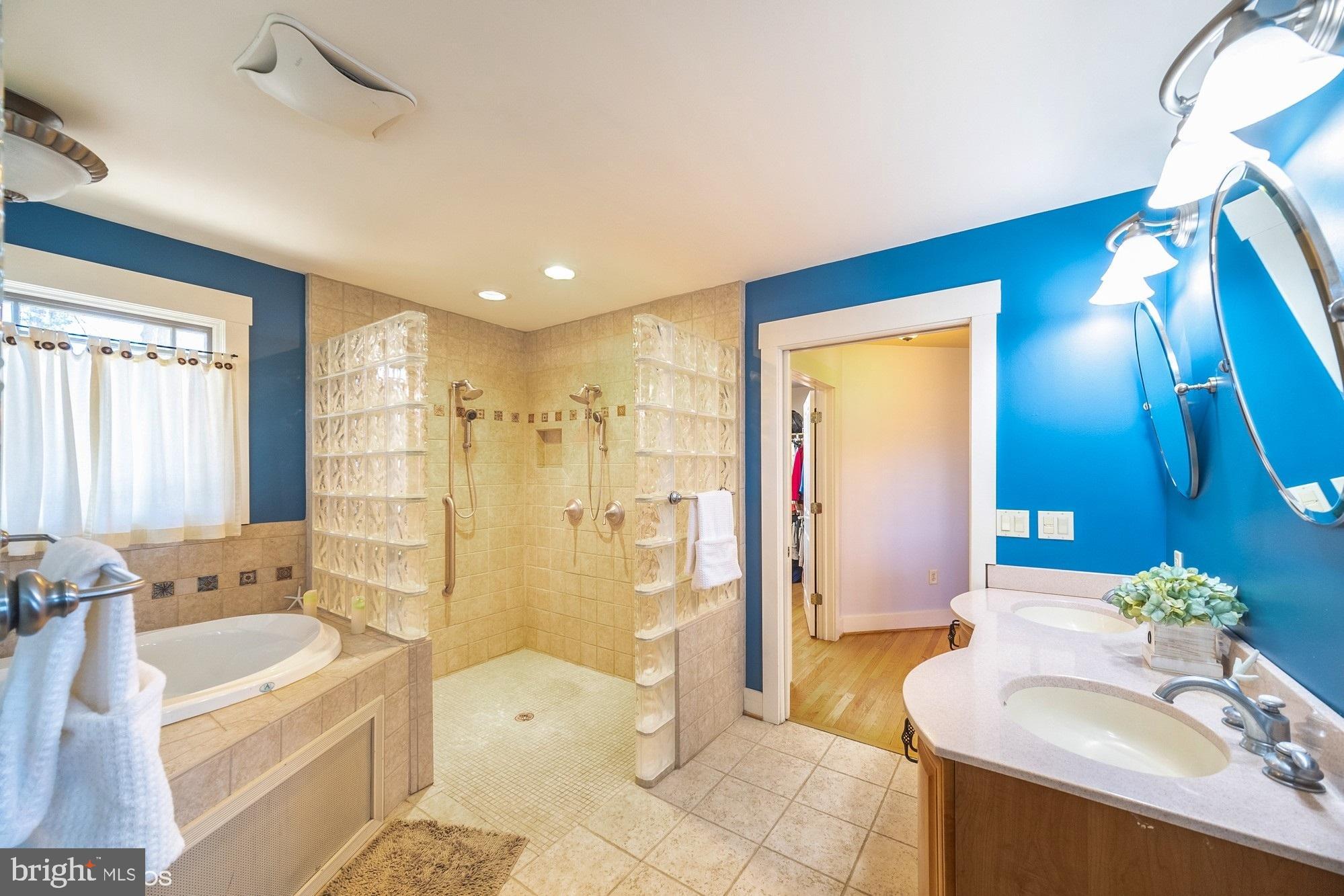 TURKEY POINT - Residential