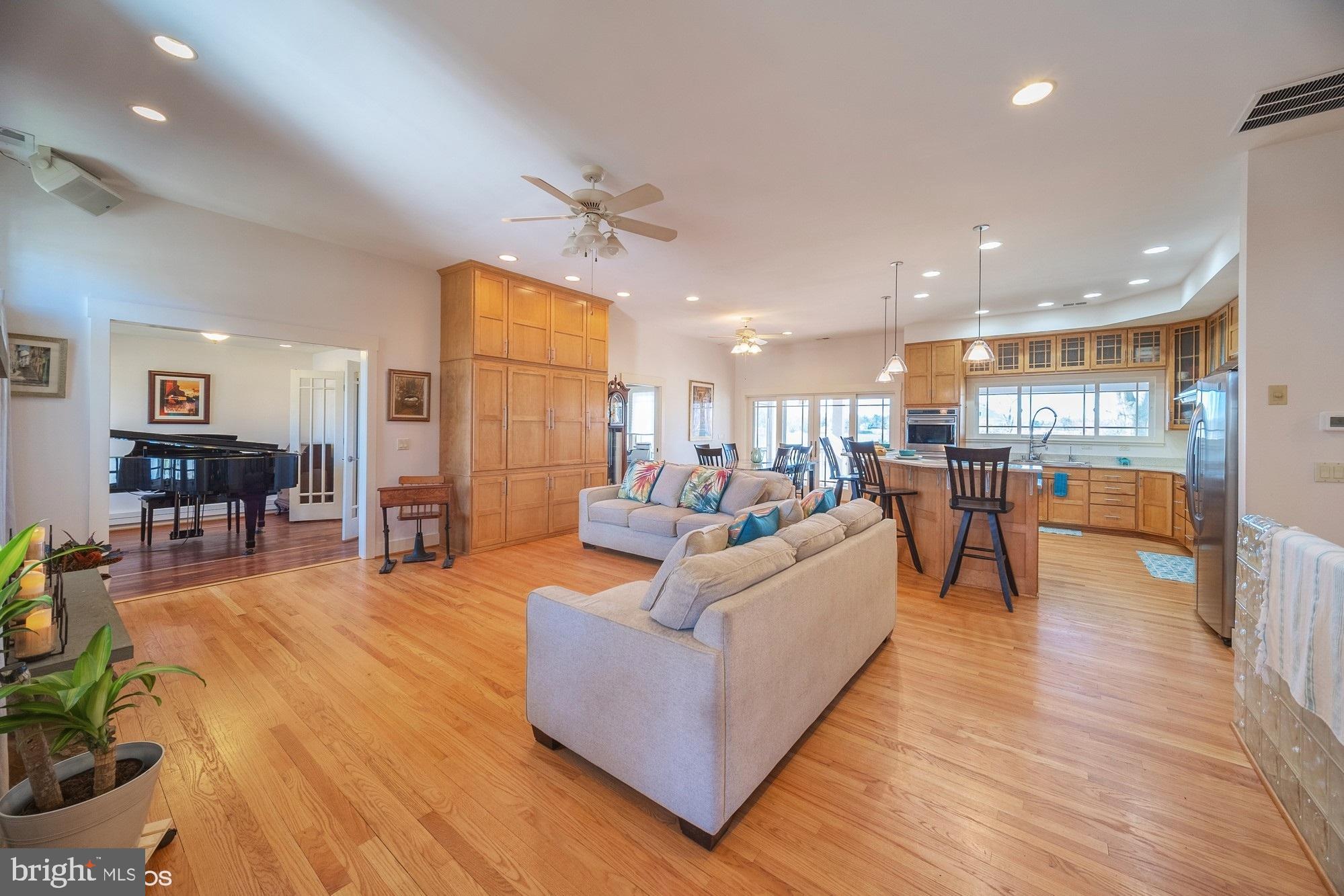 TURKEY POINT - Residential