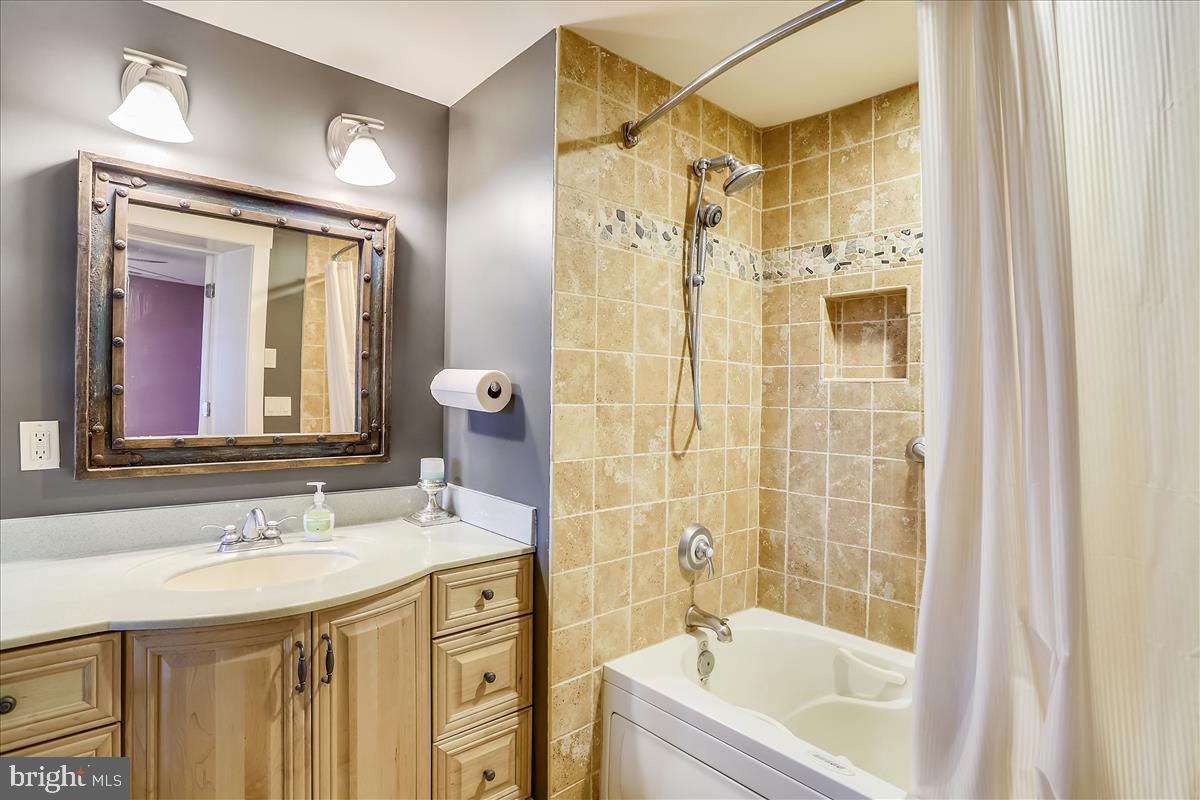 TURKEY POINT - Residential