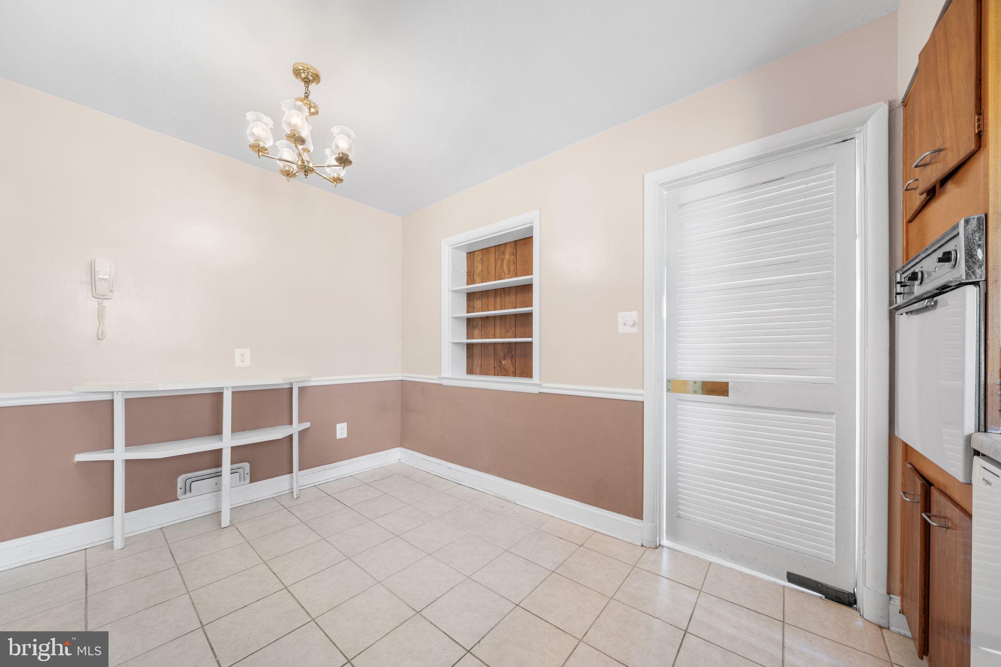 CHESTERBROOK GARDENS - Residential