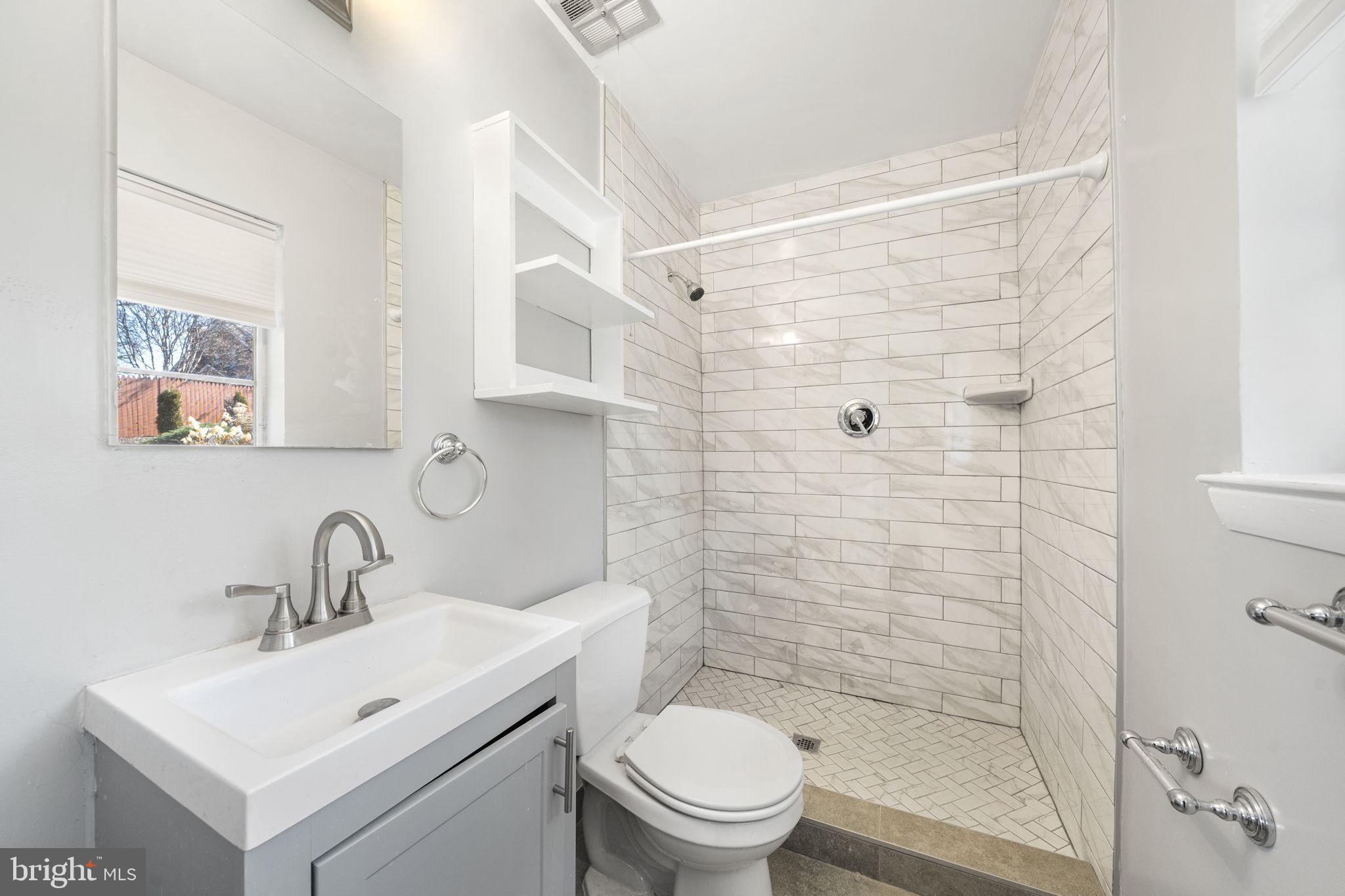 CHESTERBROOK GARDENS - Residential