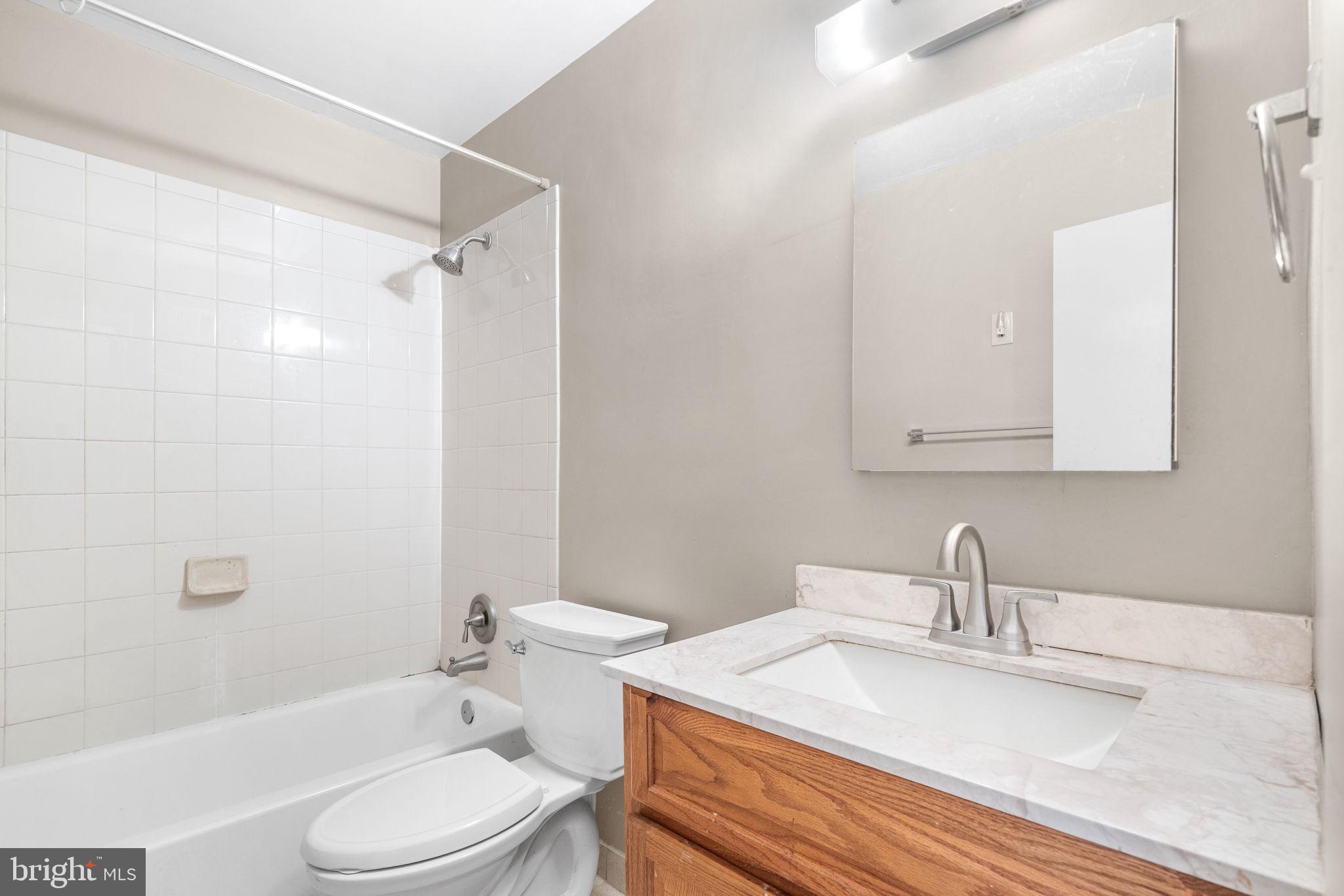 CHESTERBROOK GARDENS - Residential