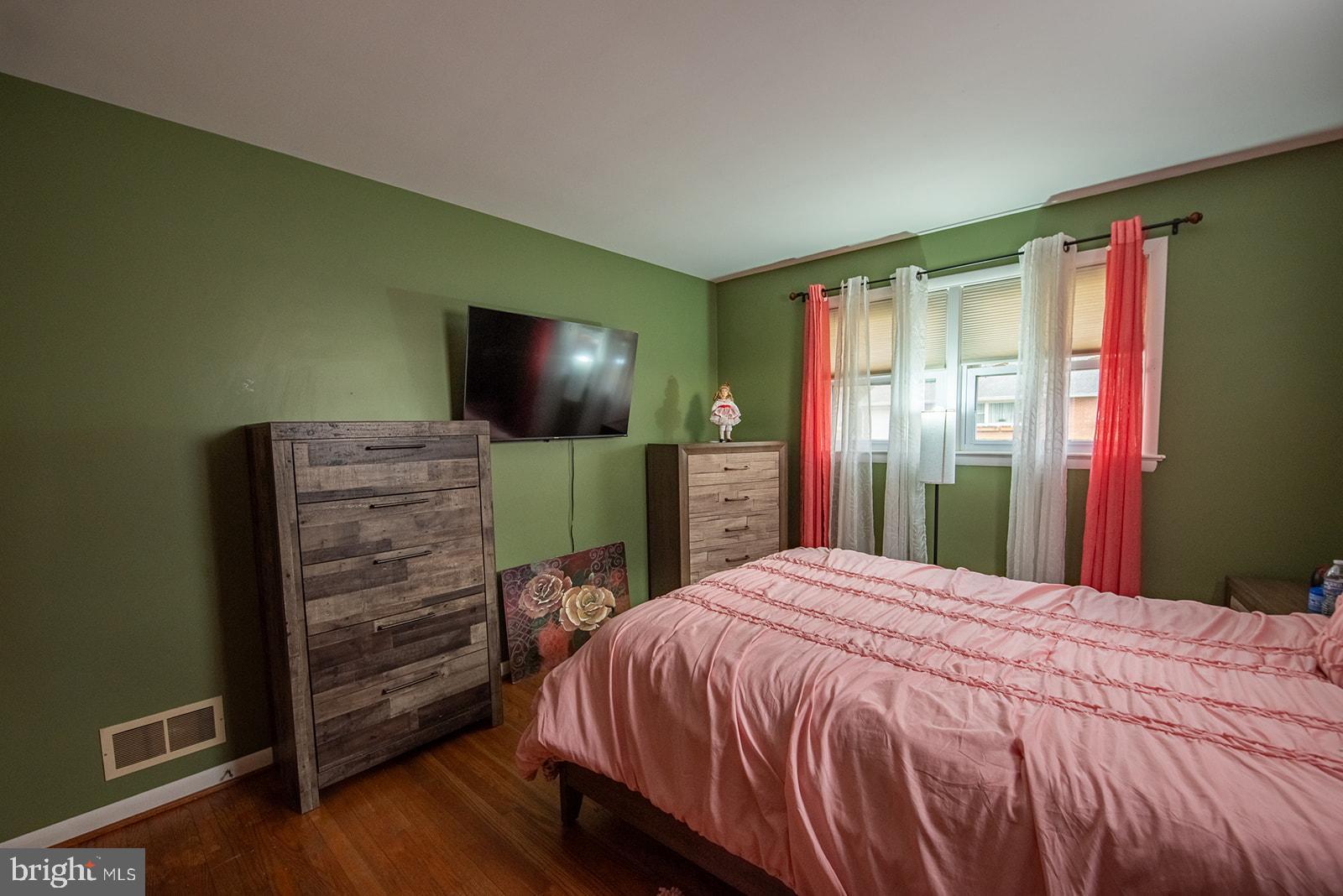 MANOR TWP - Residential