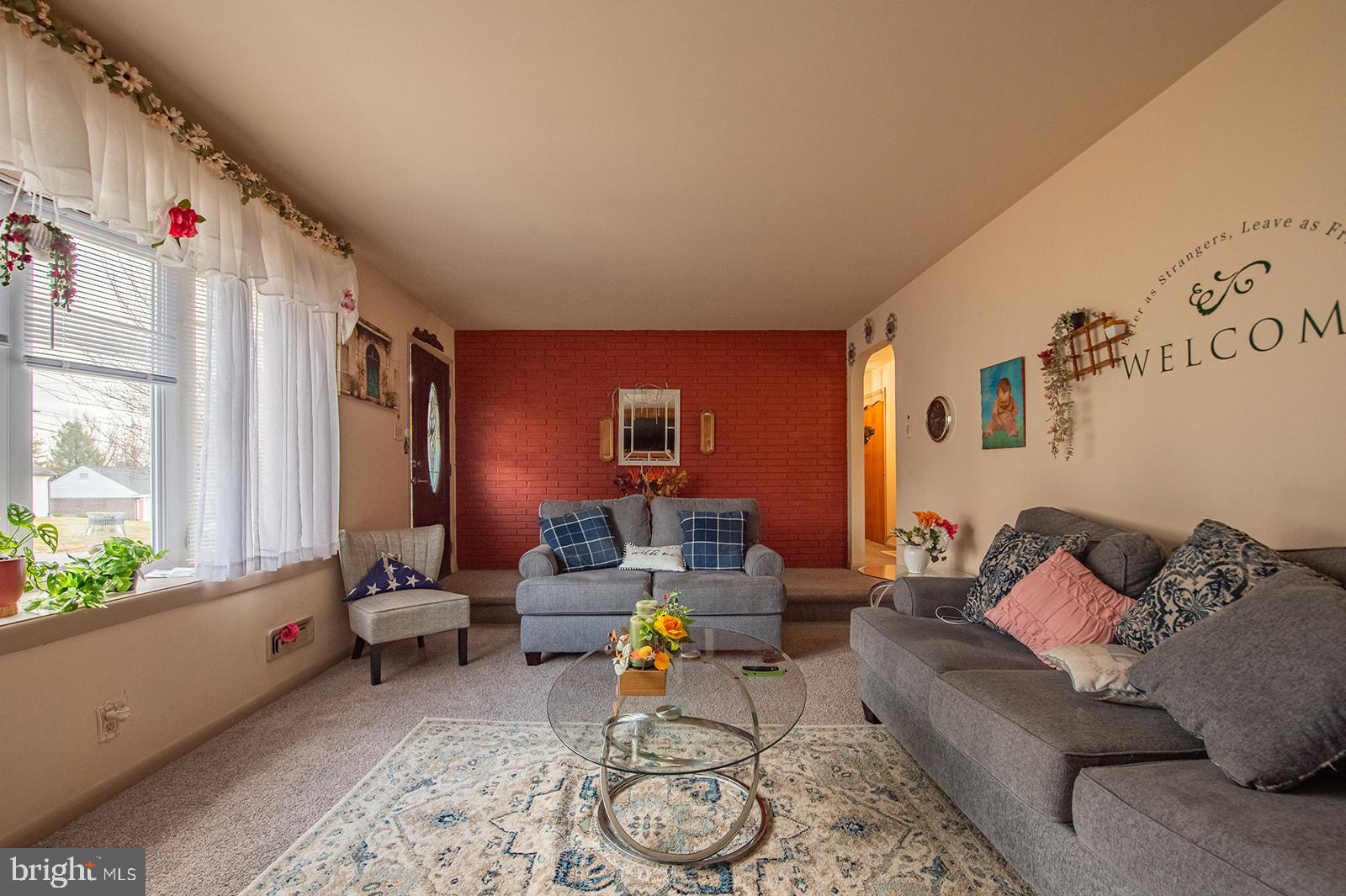 MANOR TWP - Residential