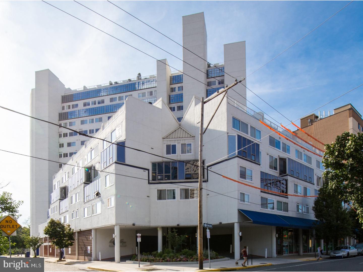 LOGAN SQUARE - Residential Lease