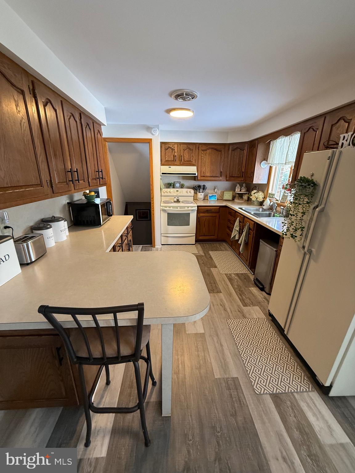 DOWDEN HILLS - Residential