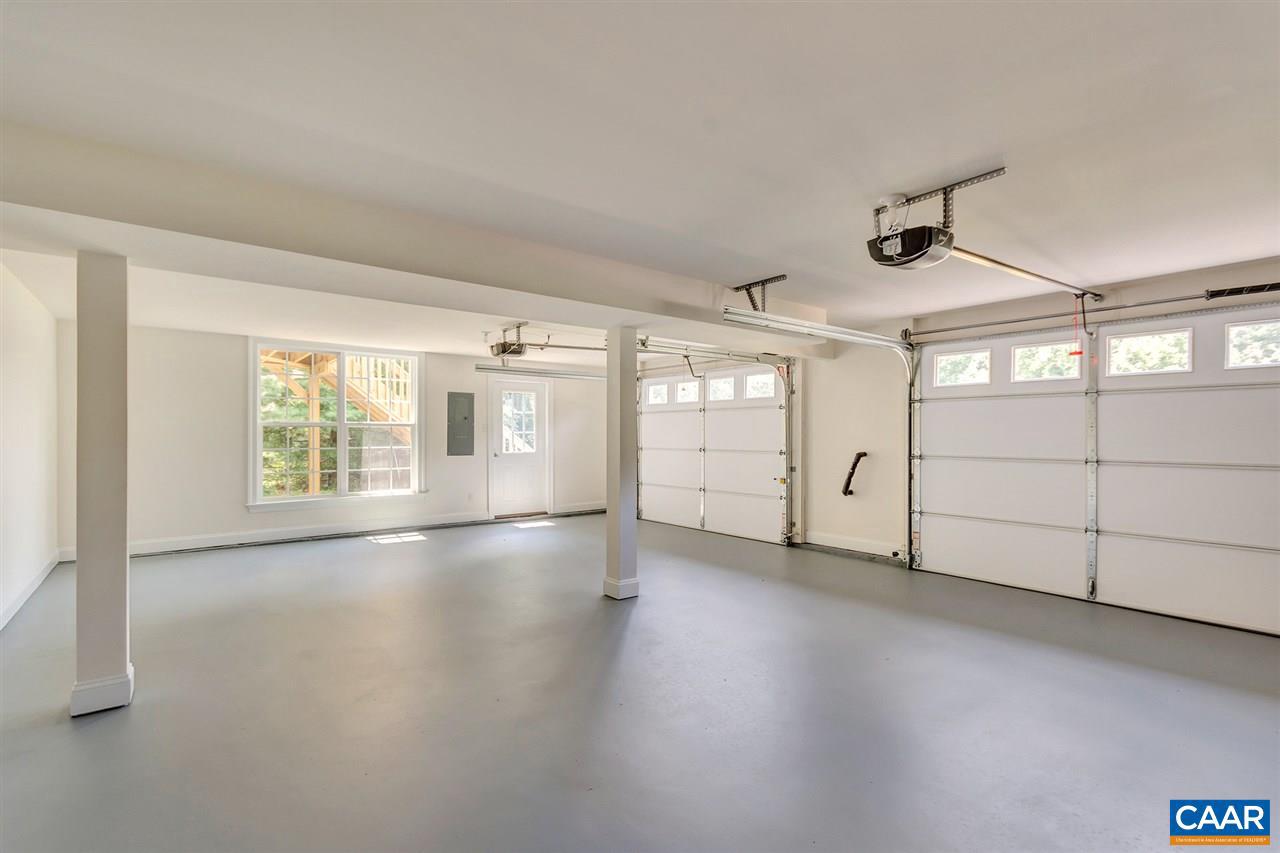 UNKNOWN - Residential Lease