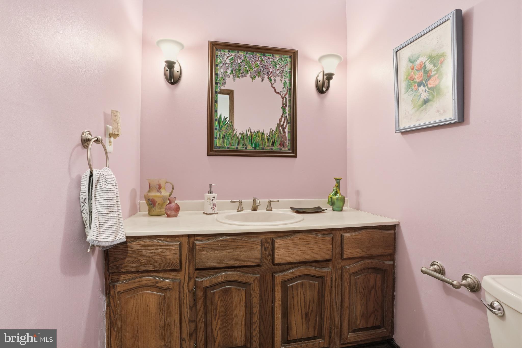 HUNTINGDON VALLEY - Residential