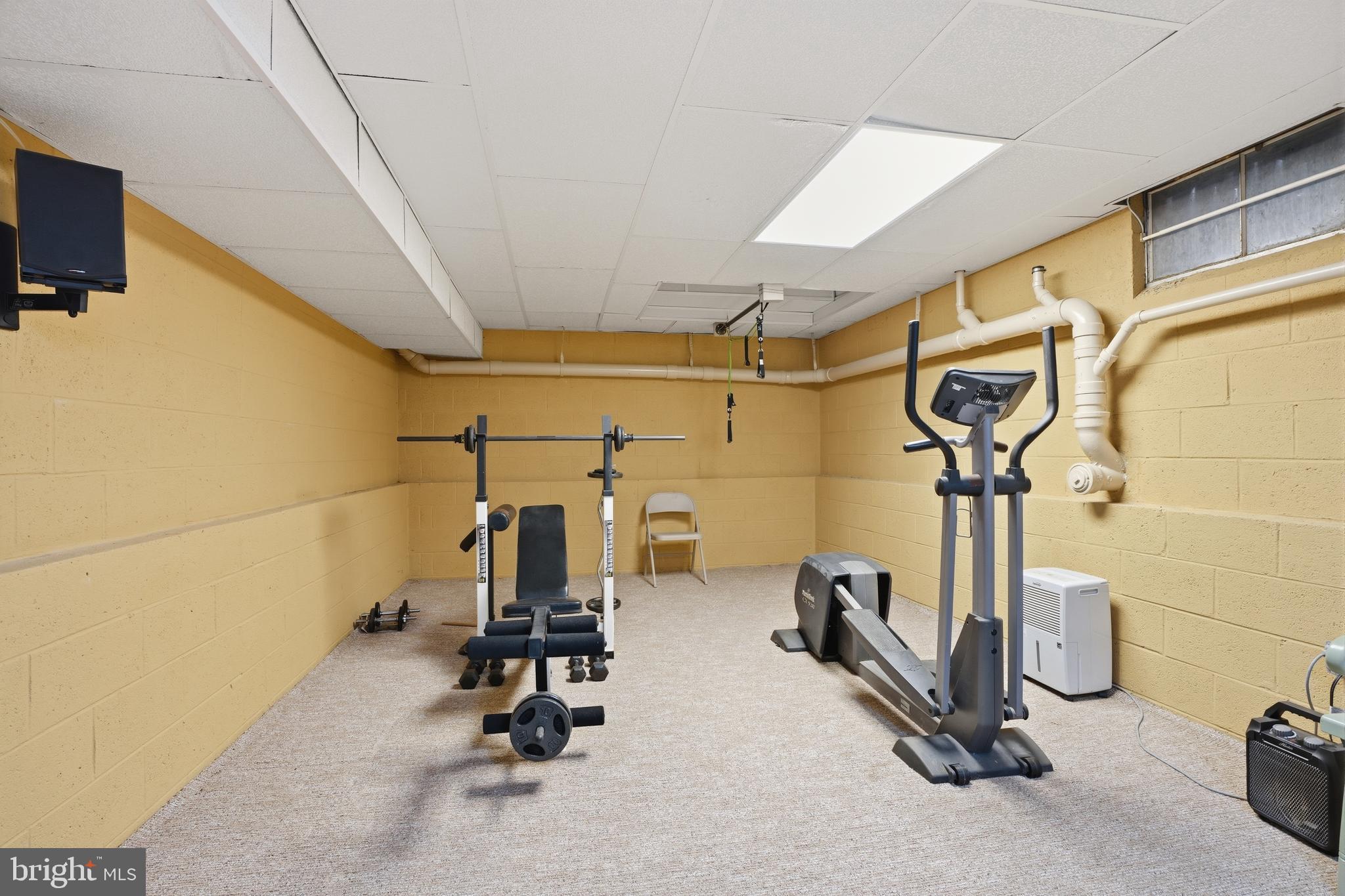 HUNTINGDON VALLEY - Residential