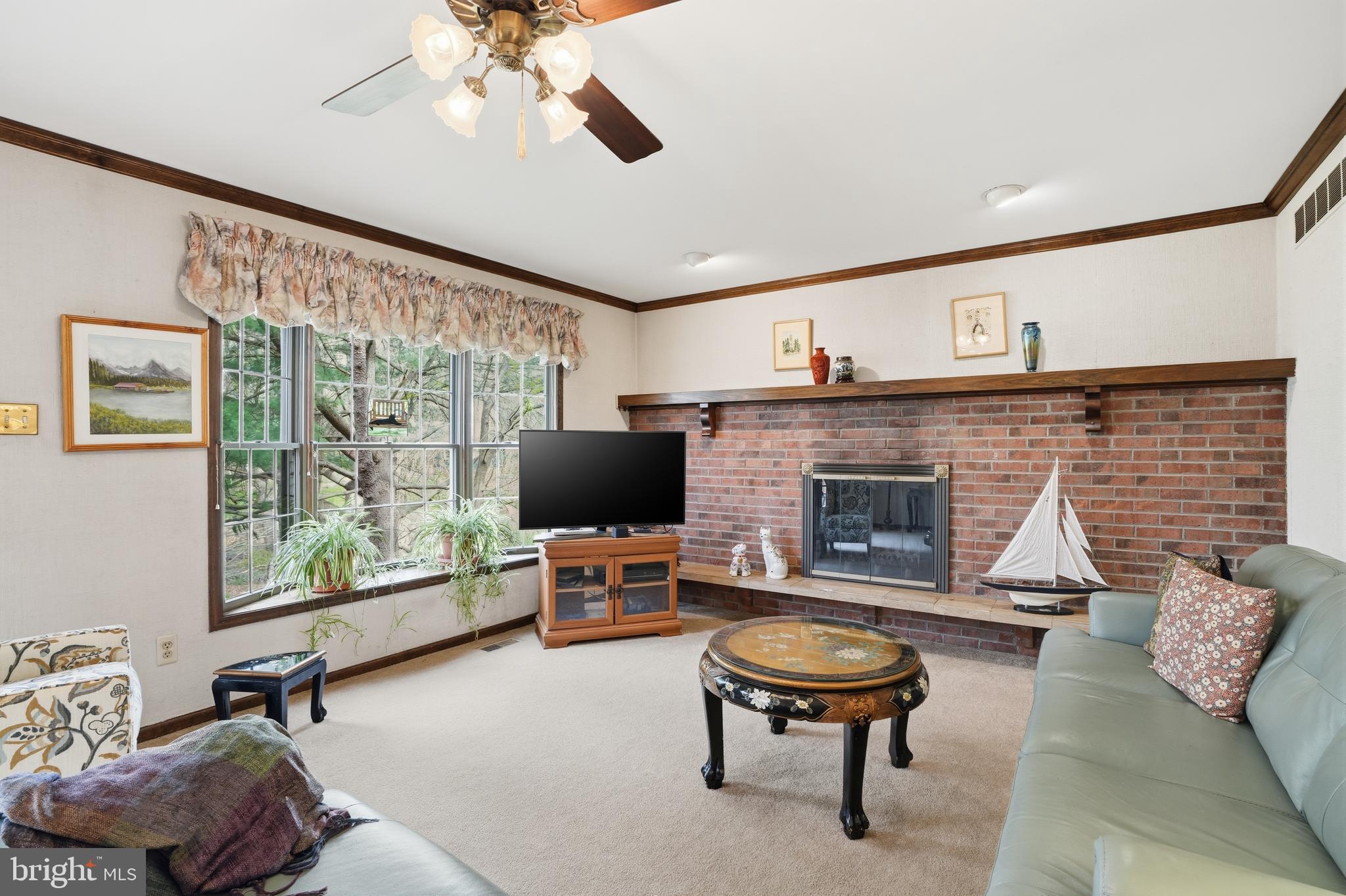 HUNTINGDON VALLEY - Residential