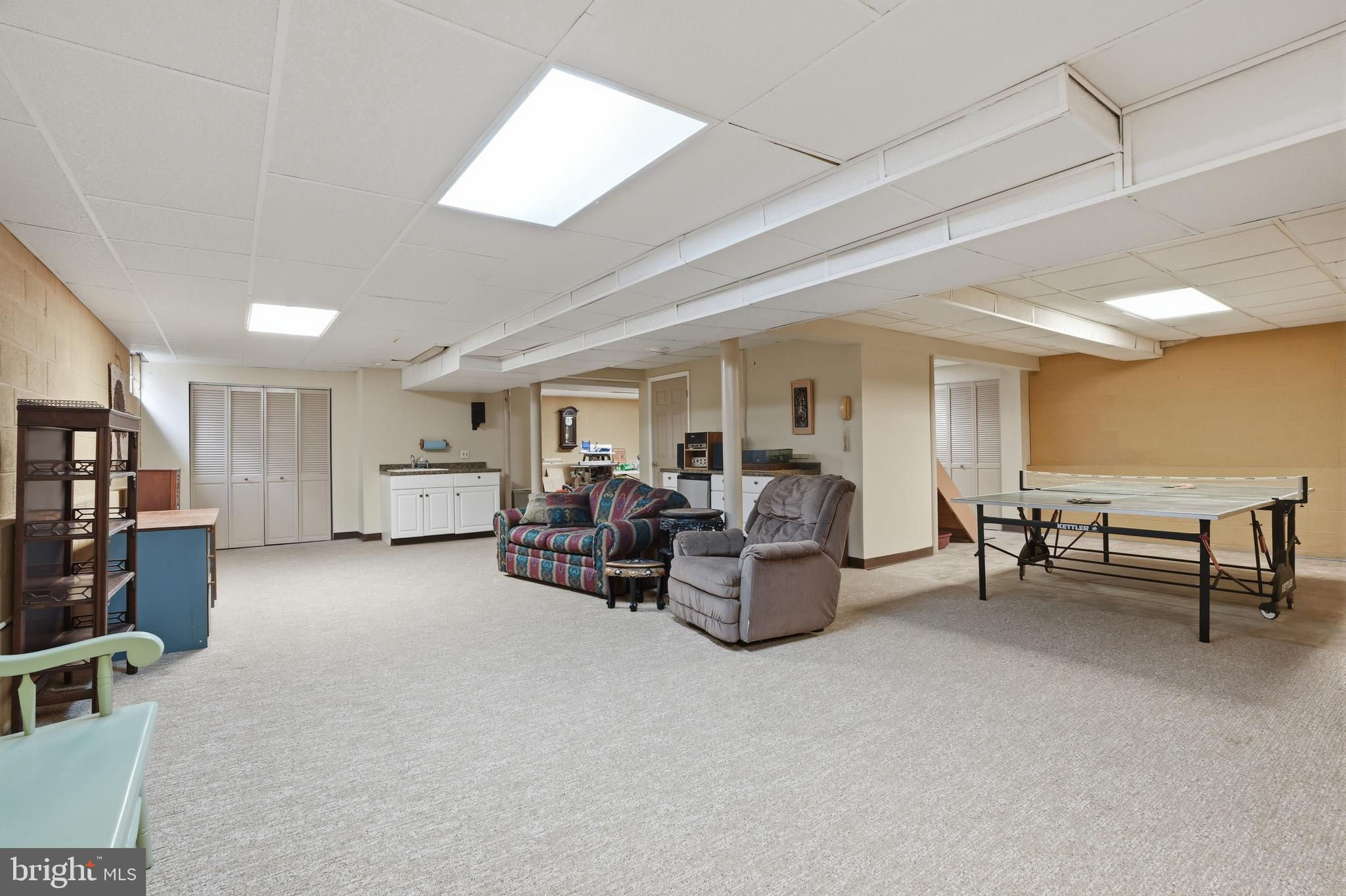 HUNTINGDON VALLEY - Residential