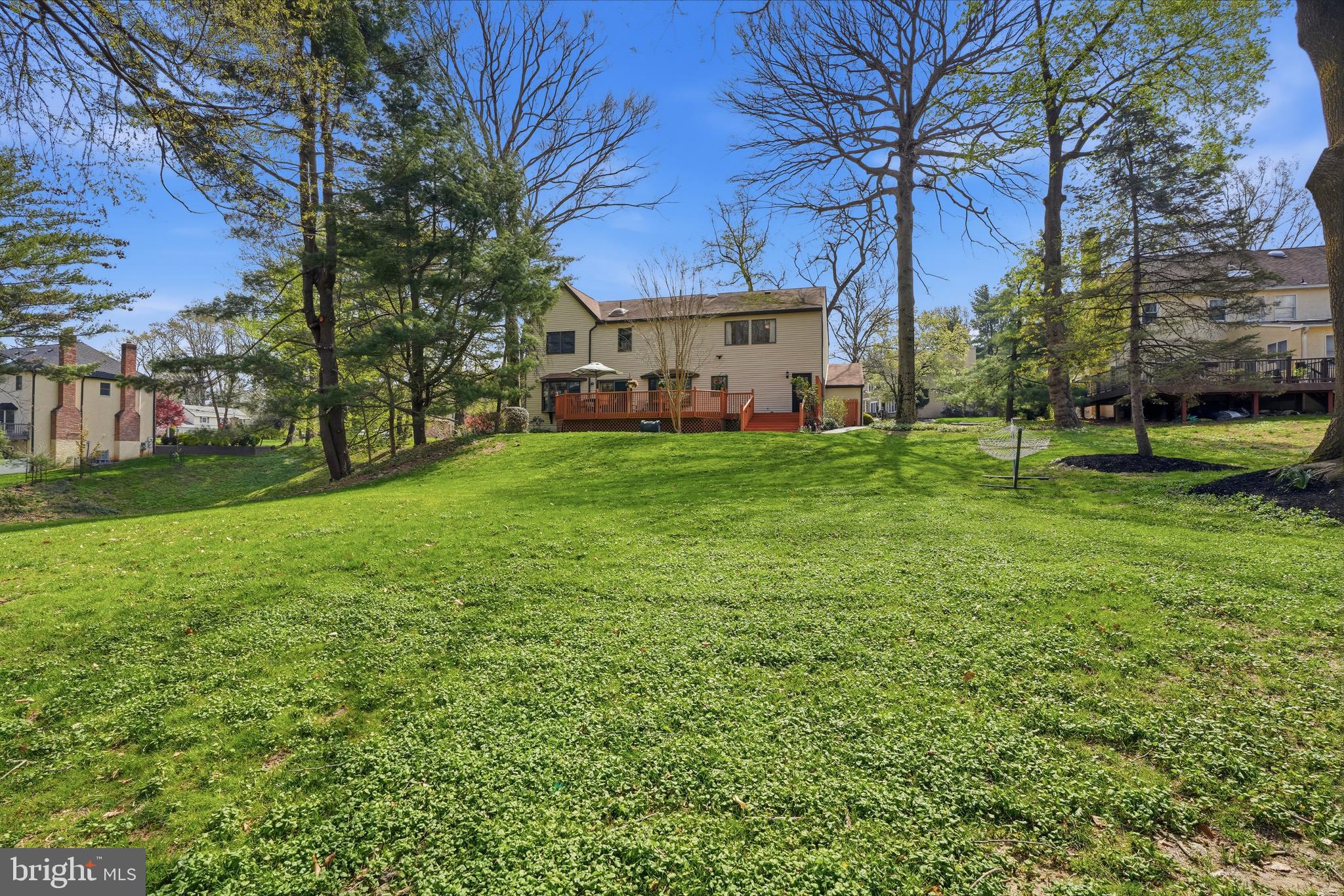 HUNTINGDON VALLEY - Residential