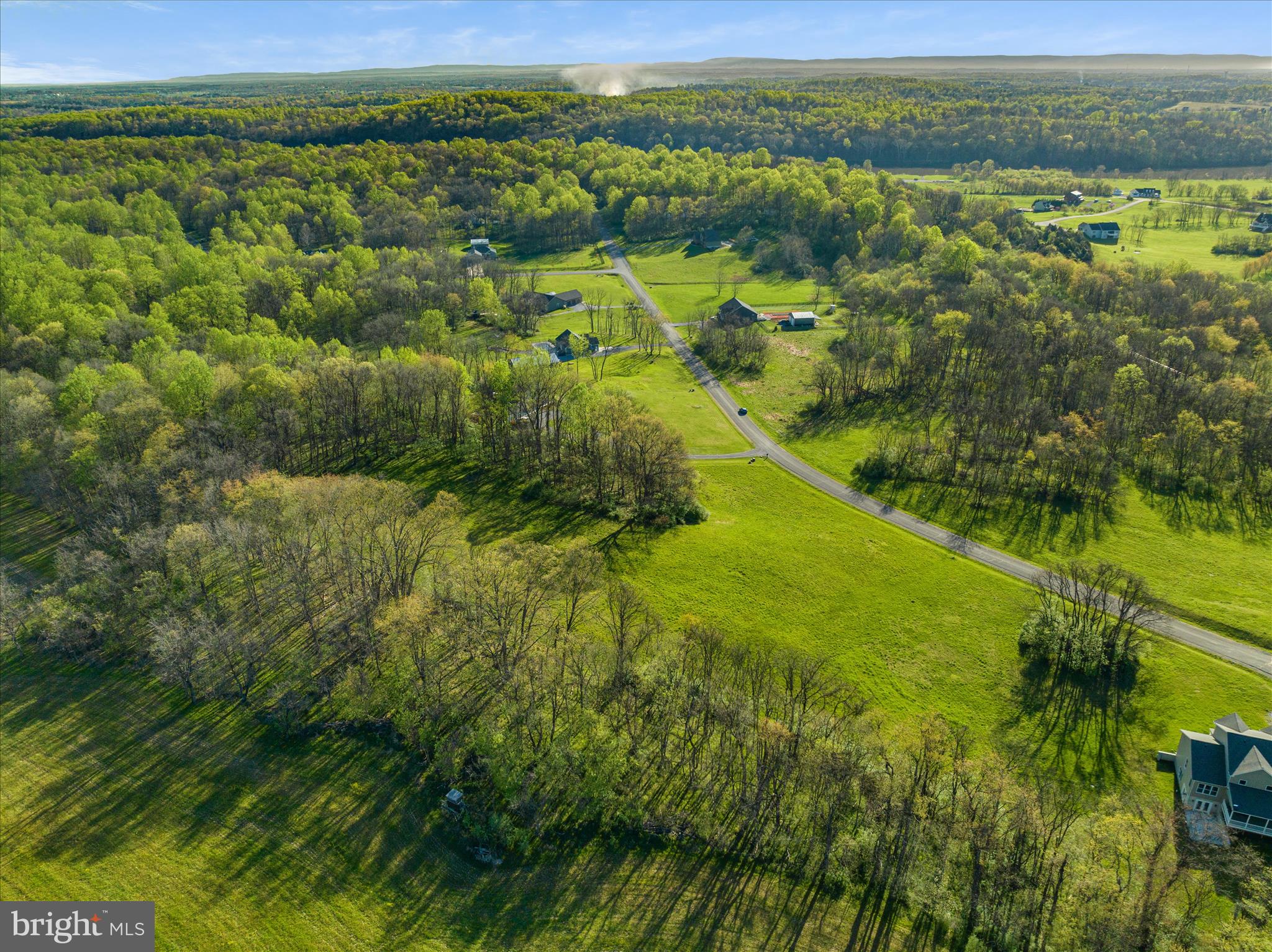 CROSSINGS ON THE POTOMAC - Land
