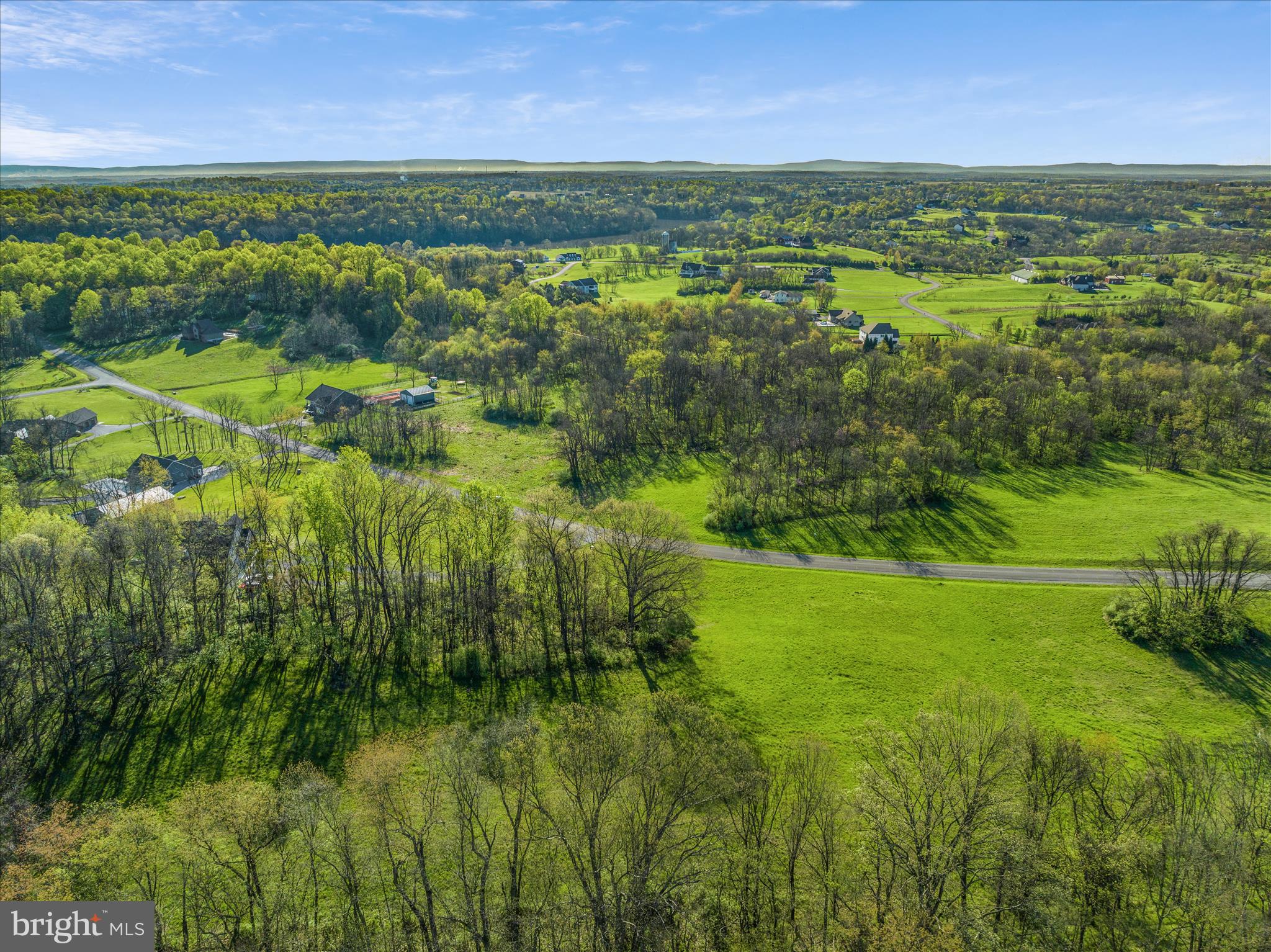 CROSSINGS ON THE POTOMAC - Land