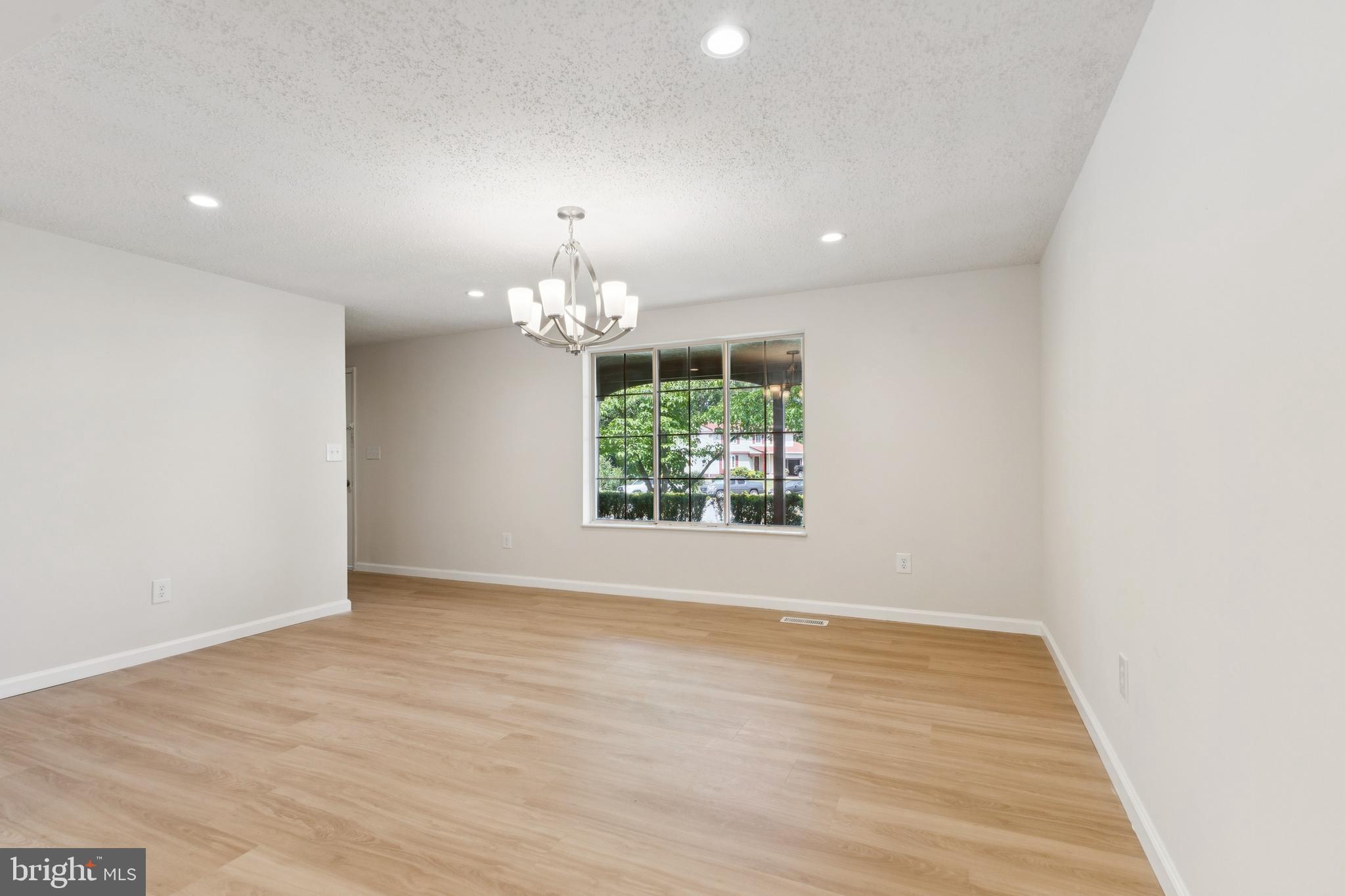 13586 RUSH DRIVE