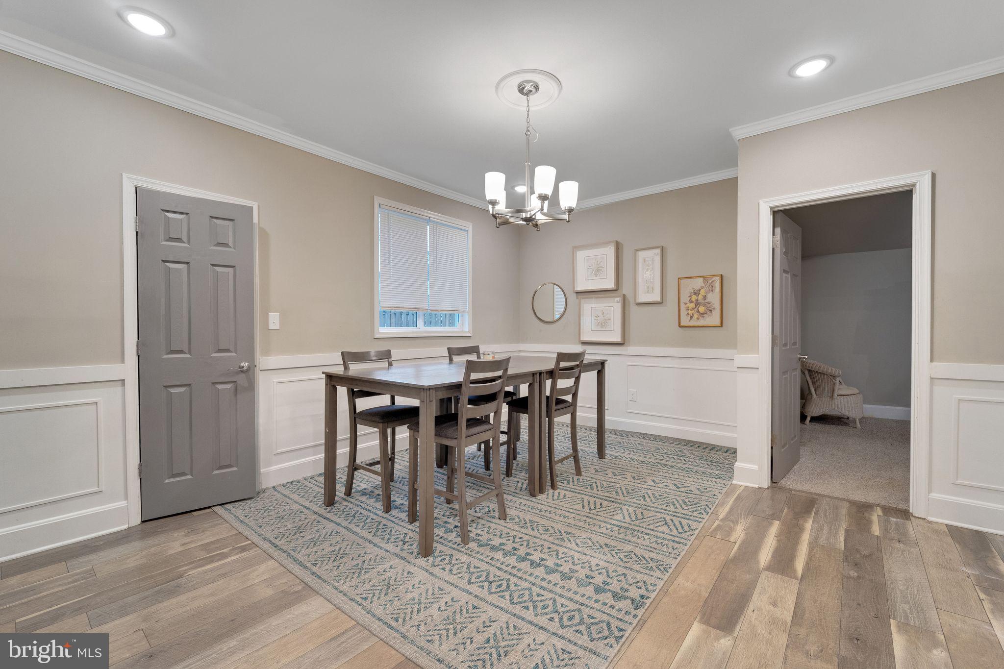 WAVERLY - Residential