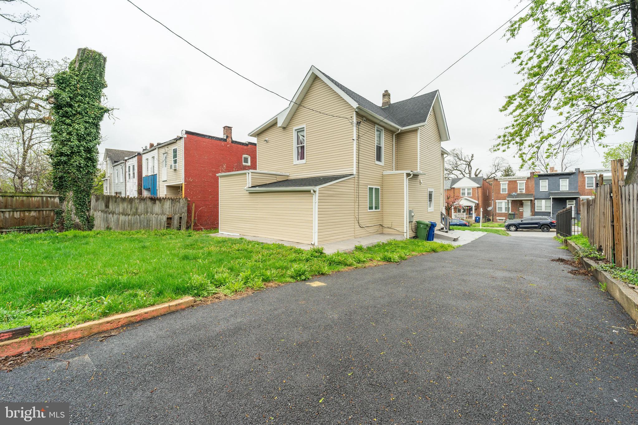 WAVERLY - Residential