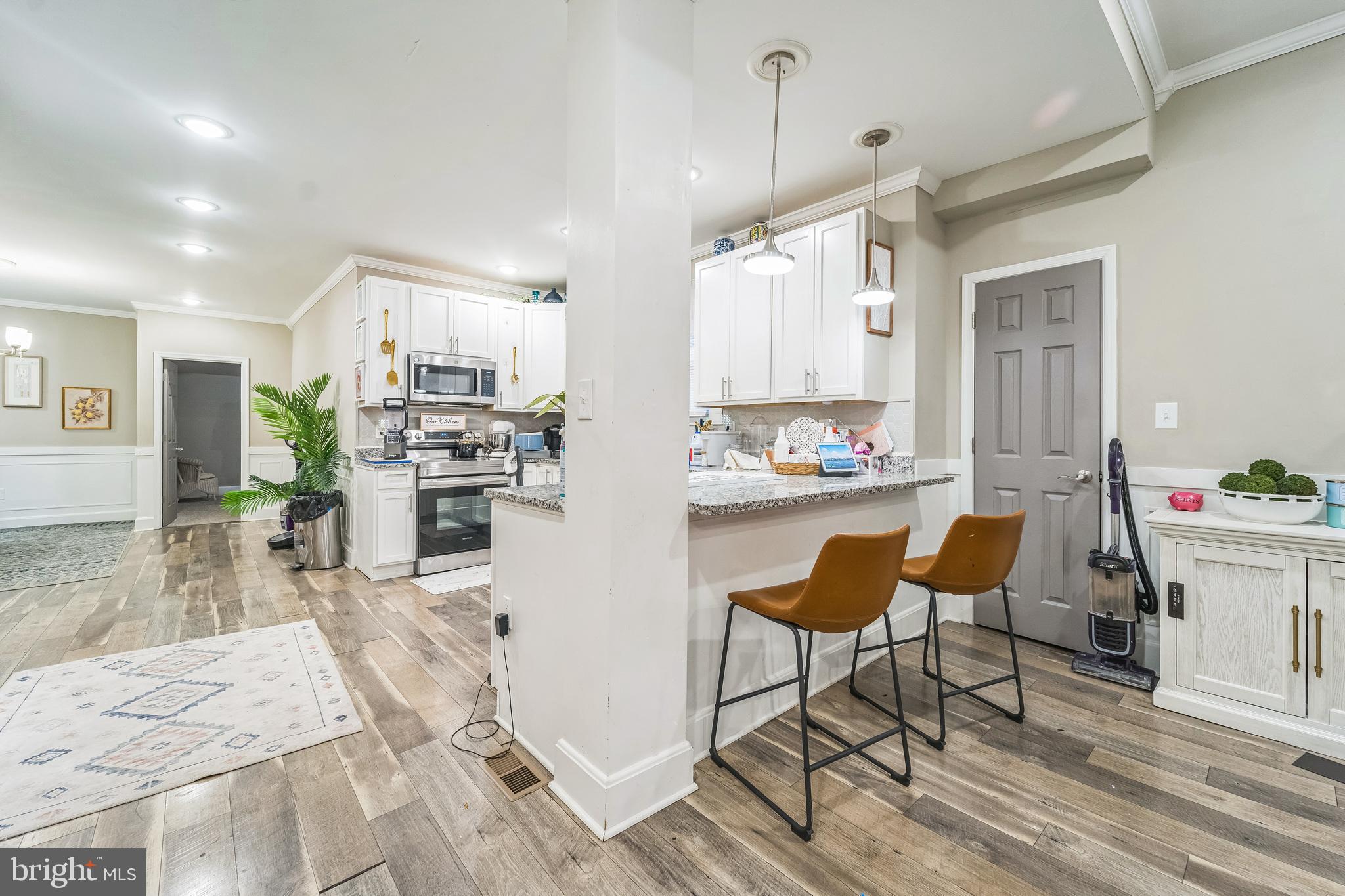 WAVERLY - Residential