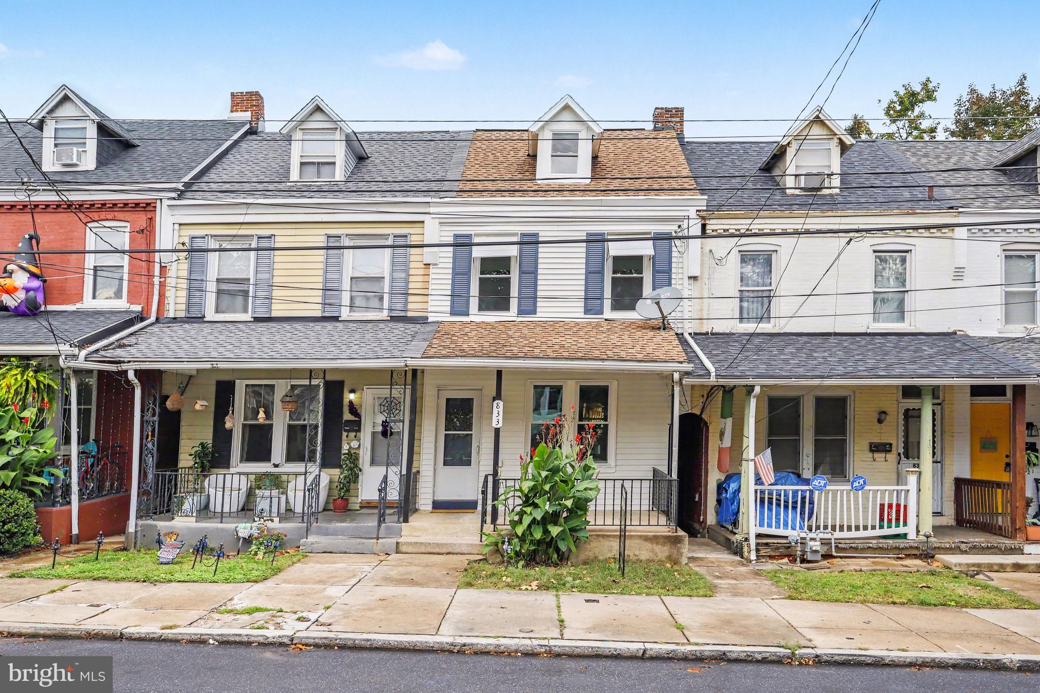 833 5TH STREET