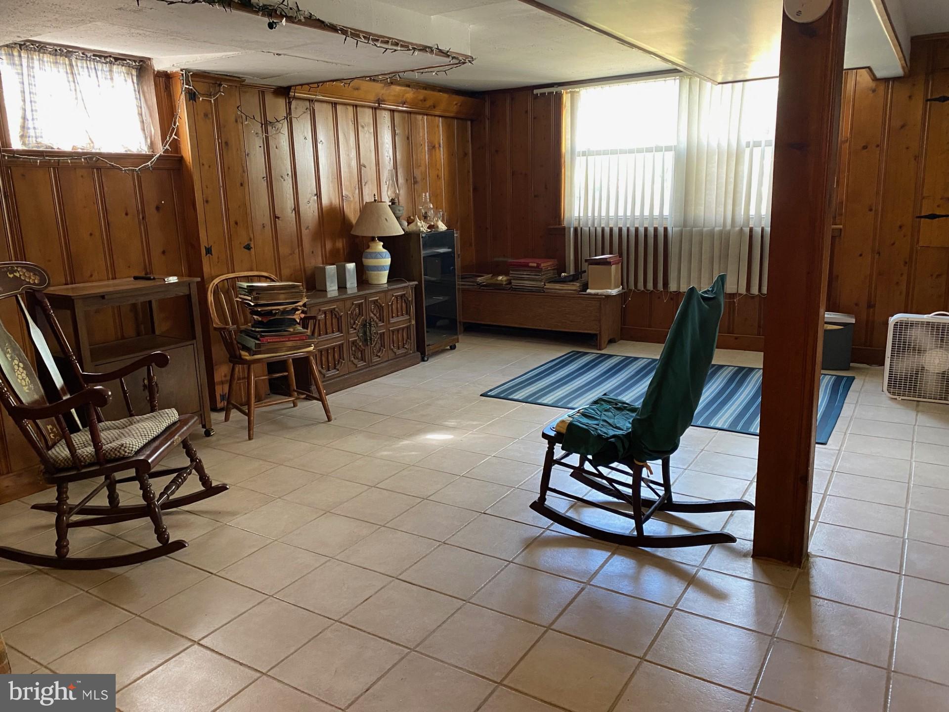 BERWYN HEIGHTS - Residential