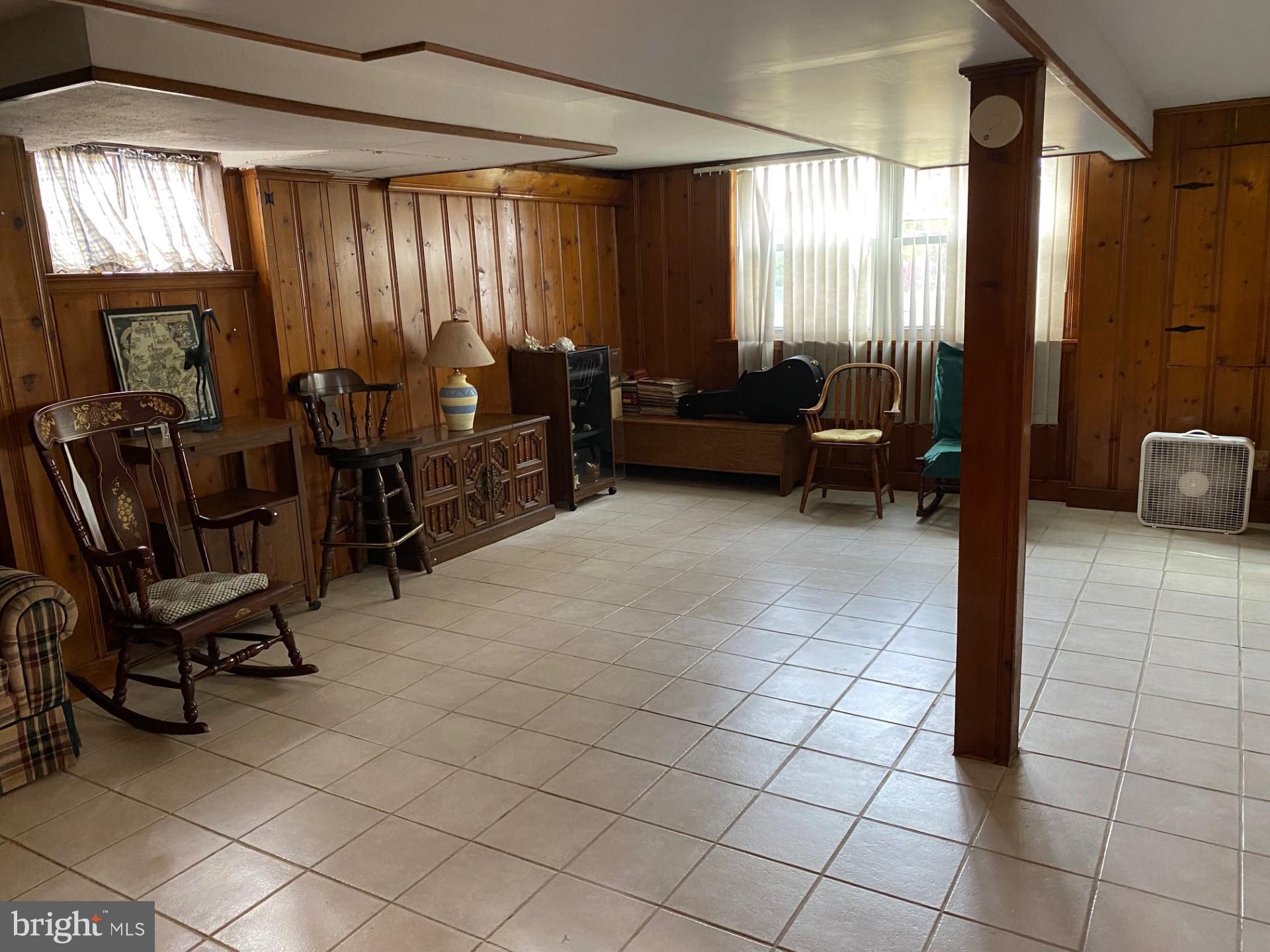 BERWYN HEIGHTS - Residential