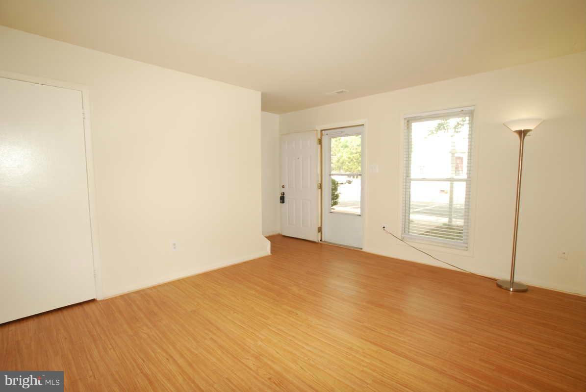 REFLECTION LAKE - Residential