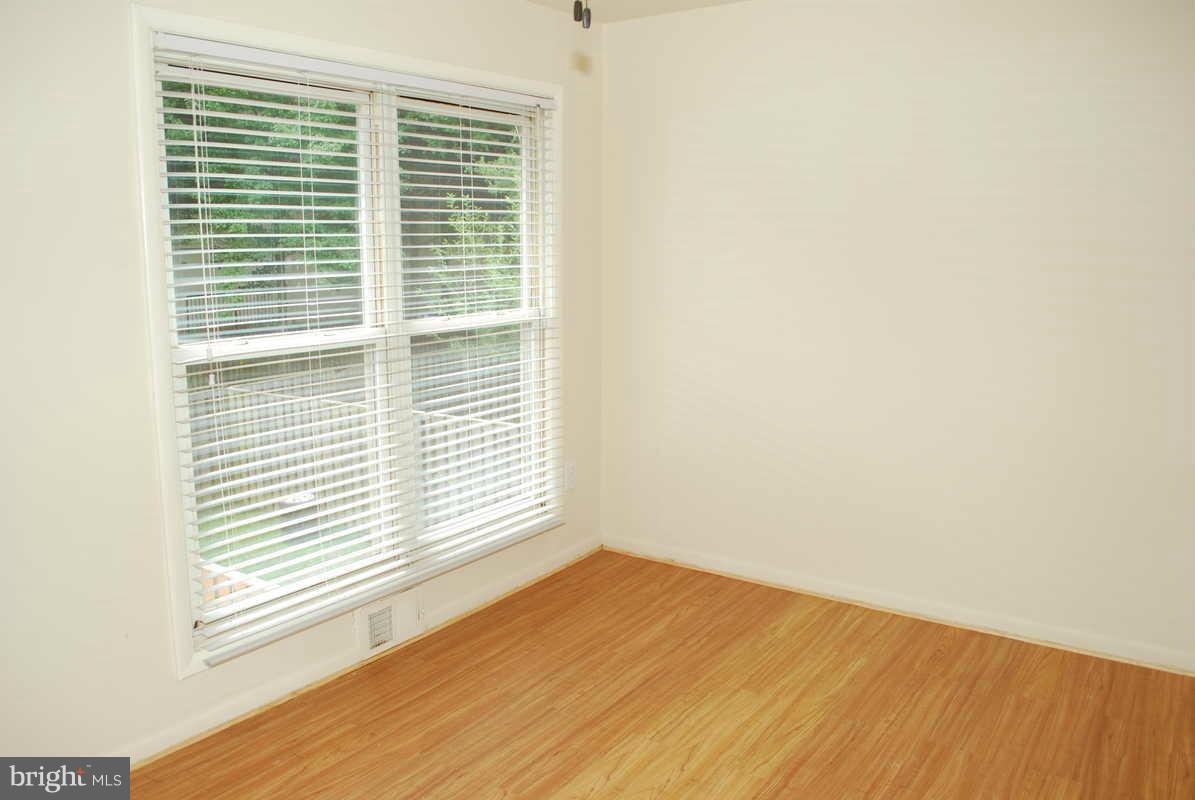 REFLECTION LAKE - Residential