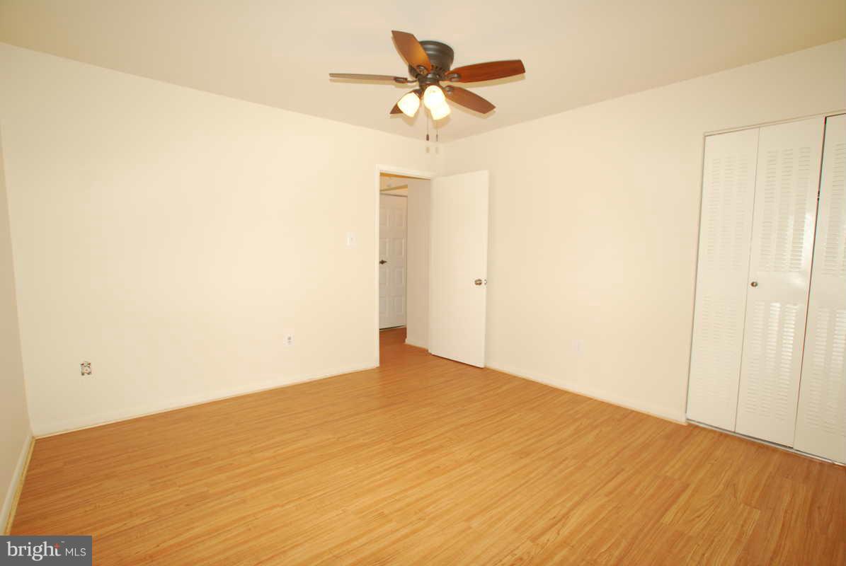 REFLECTION LAKE - Residential