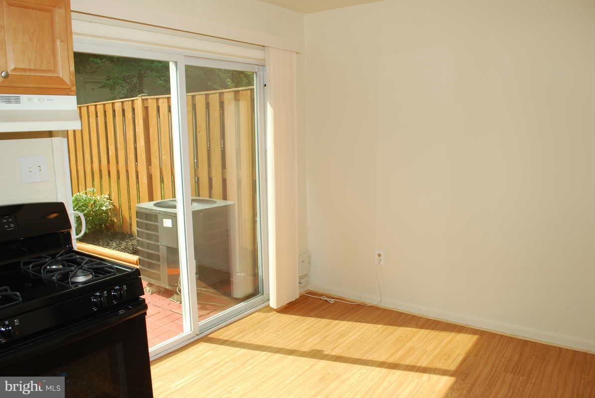 REFLECTION LAKE - Residential