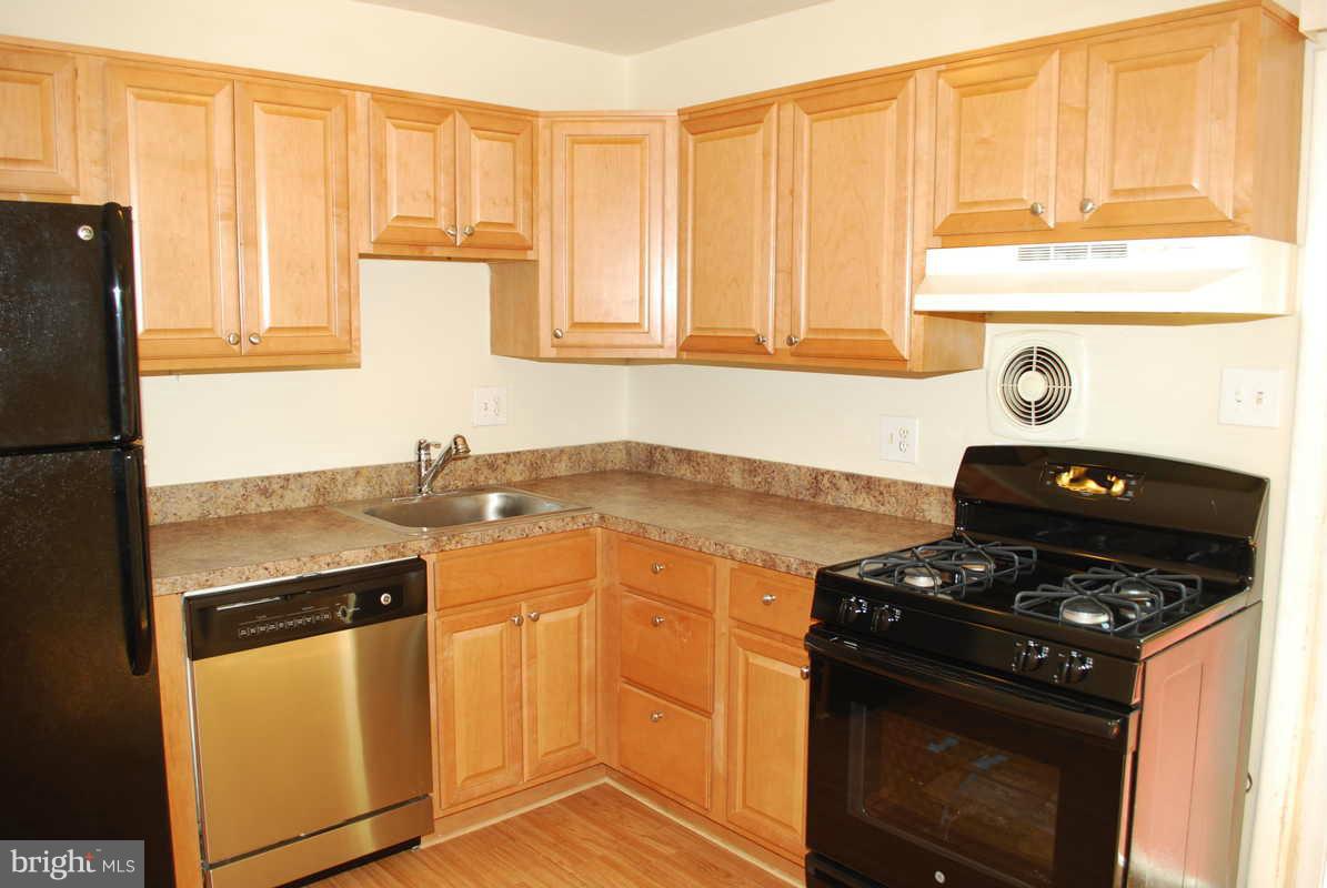 REFLECTION LAKE - Residential