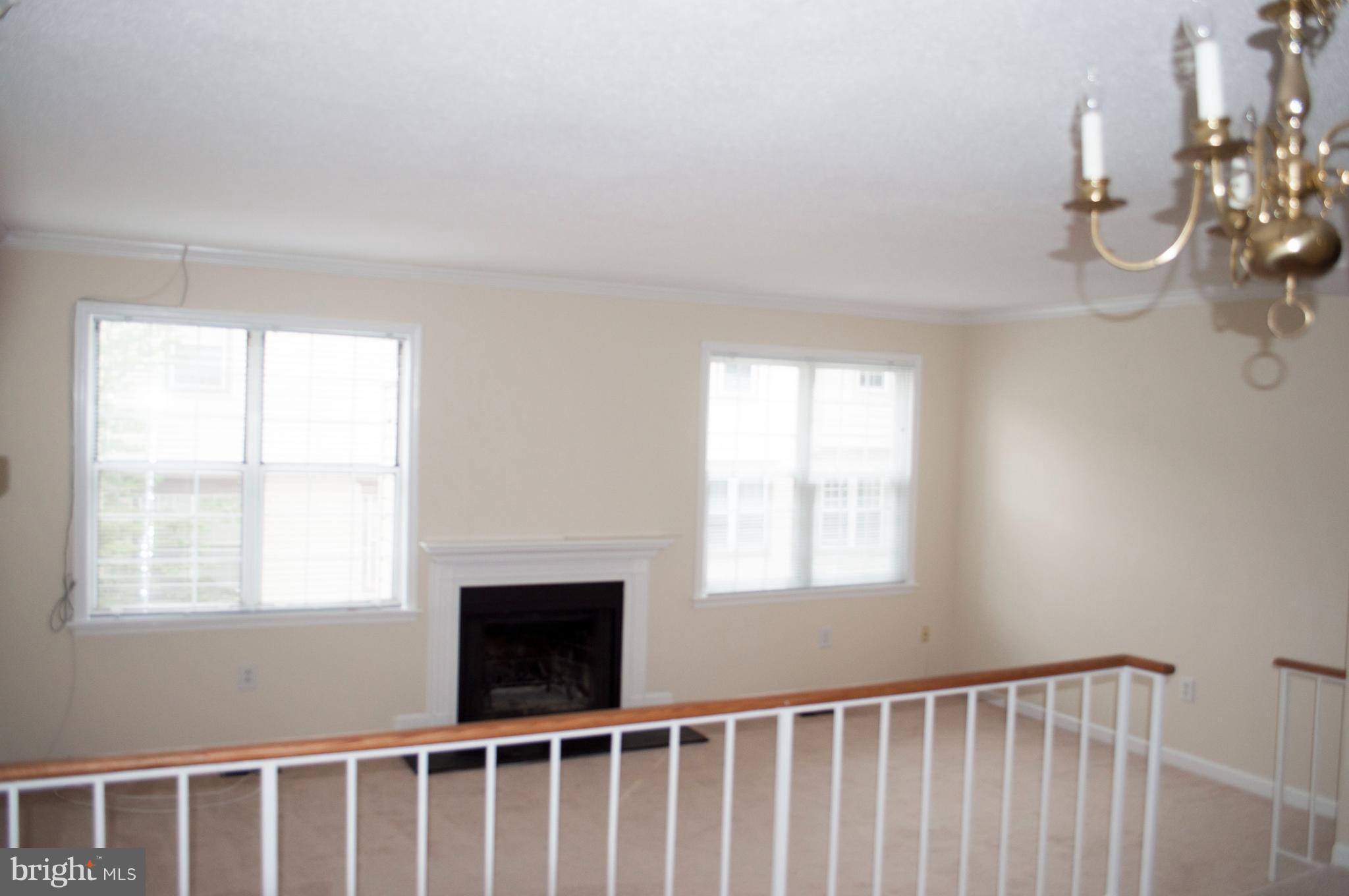 HUNTERS SQUARE - Residential Lease