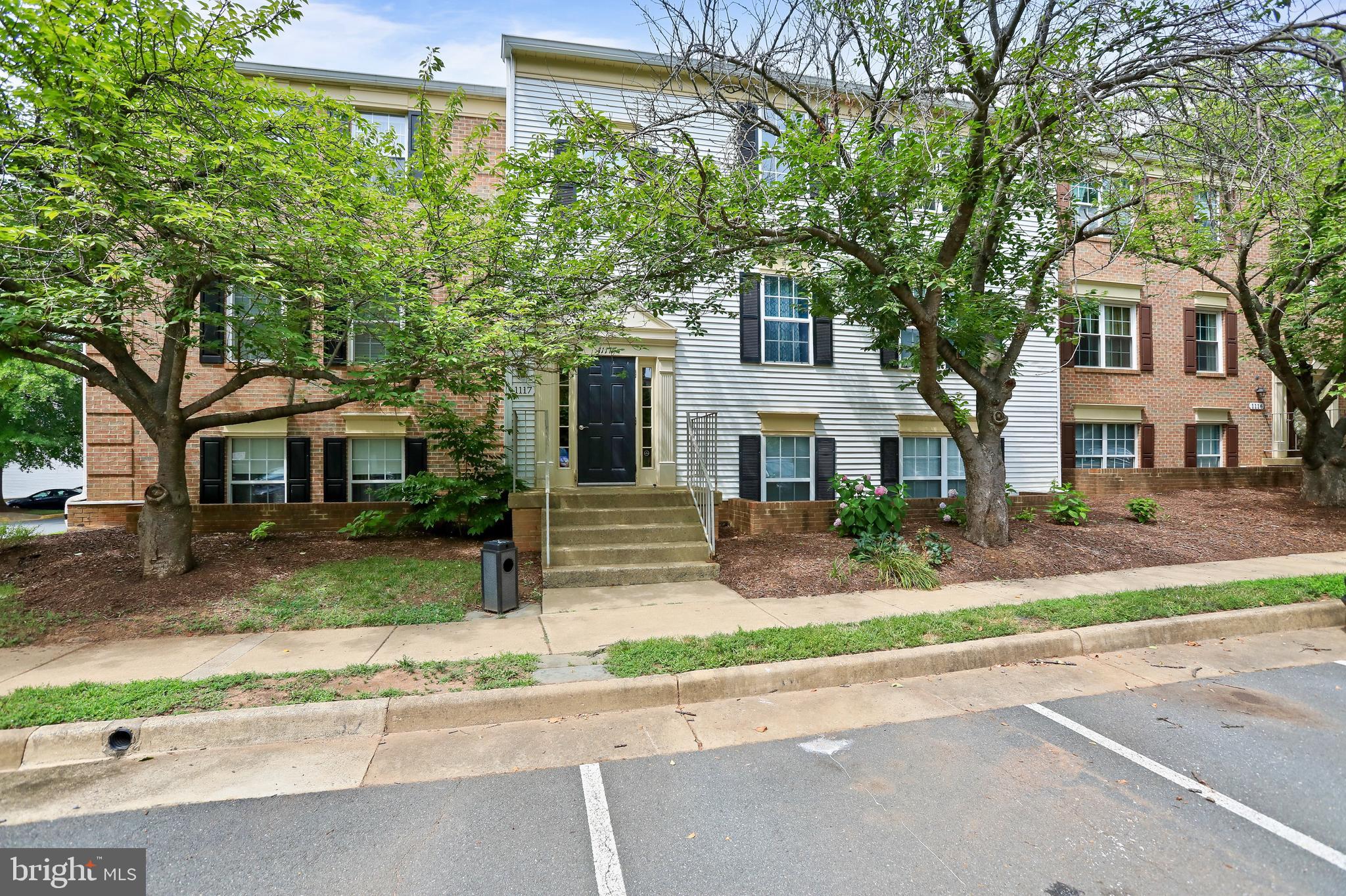 Welcome Home in the heart of Leesburg! This exceptionally updated 2 Bedroom, 2 Full Bath unit is a must see! Enter into the welcoming foyer which opens to the living room filled with natural light, vaulted ceilings with skylight and a cozy fireplace. Newly painted and all new flooring (2025). Retreat into the spacious upgraded kitchen which offers all the delights for any discerning Chef! Stainless Steel appliances throughout with a new fridge (2020), built-in Microwave (2019), Dishwasher (2018) and ceramic tile backsplash. Or escape to your comfortable and spacious primary bedroom with 2 closets and updated
ensuite bathroom. The second bedroom is right around the corner along with the updated hall bath (2024). The full size laundry room features a High End Washer and Dryer (2023) both freestanding.
New HVAC (2020) and New Water Heater (2025). Excellent location, close to downtown Leesburg and all of its dining and shopping, easy access to commuter roads and easy access to Dulles International Airport and Washington DC. Enjoy Fox Chase at Exeter amenities and Make this one your home!