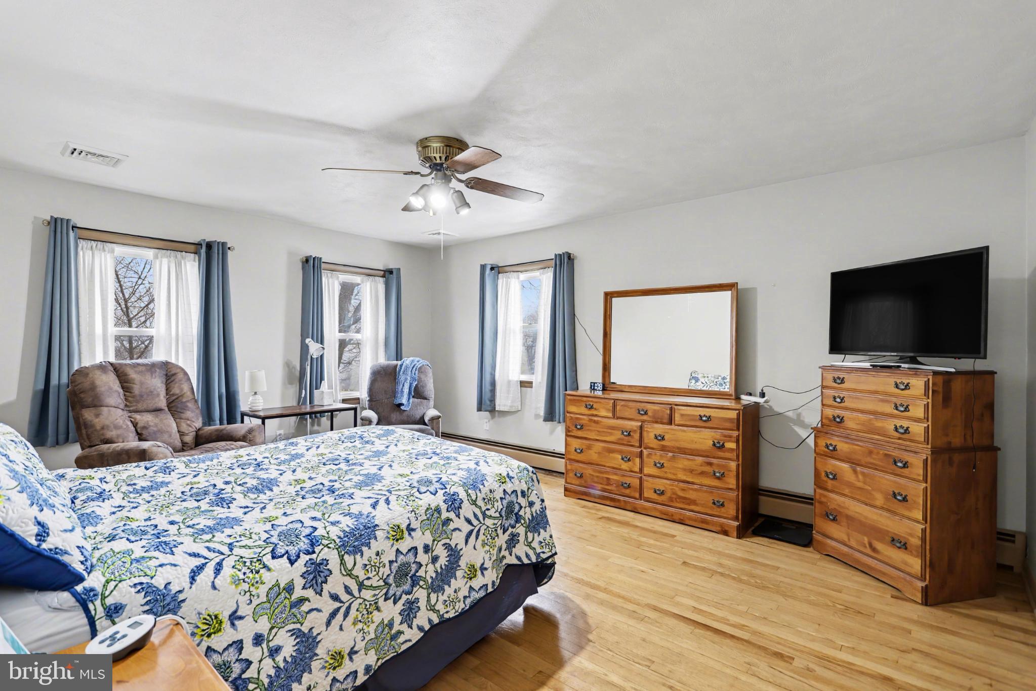 YORK TWP - Residential