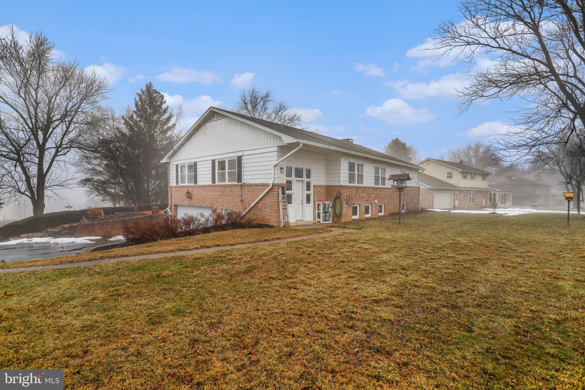 YORK TWP - Residential