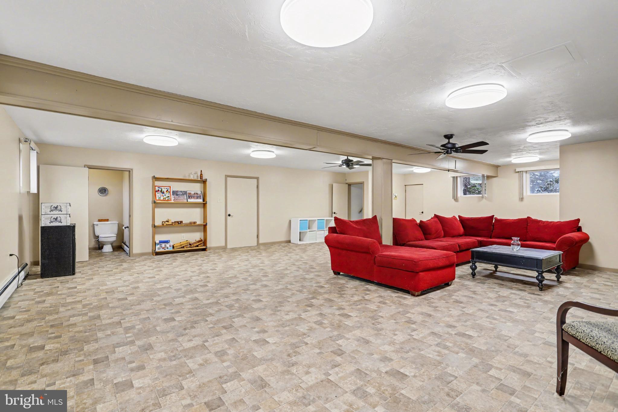 YORK TWP - Residential