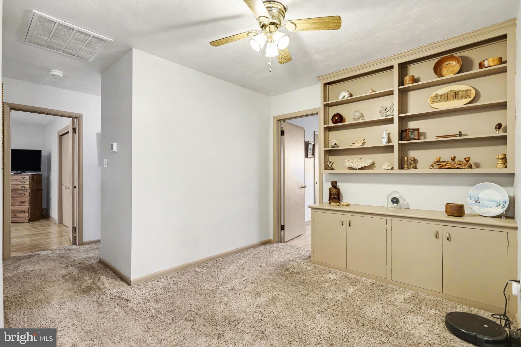 YORK TWP - Residential