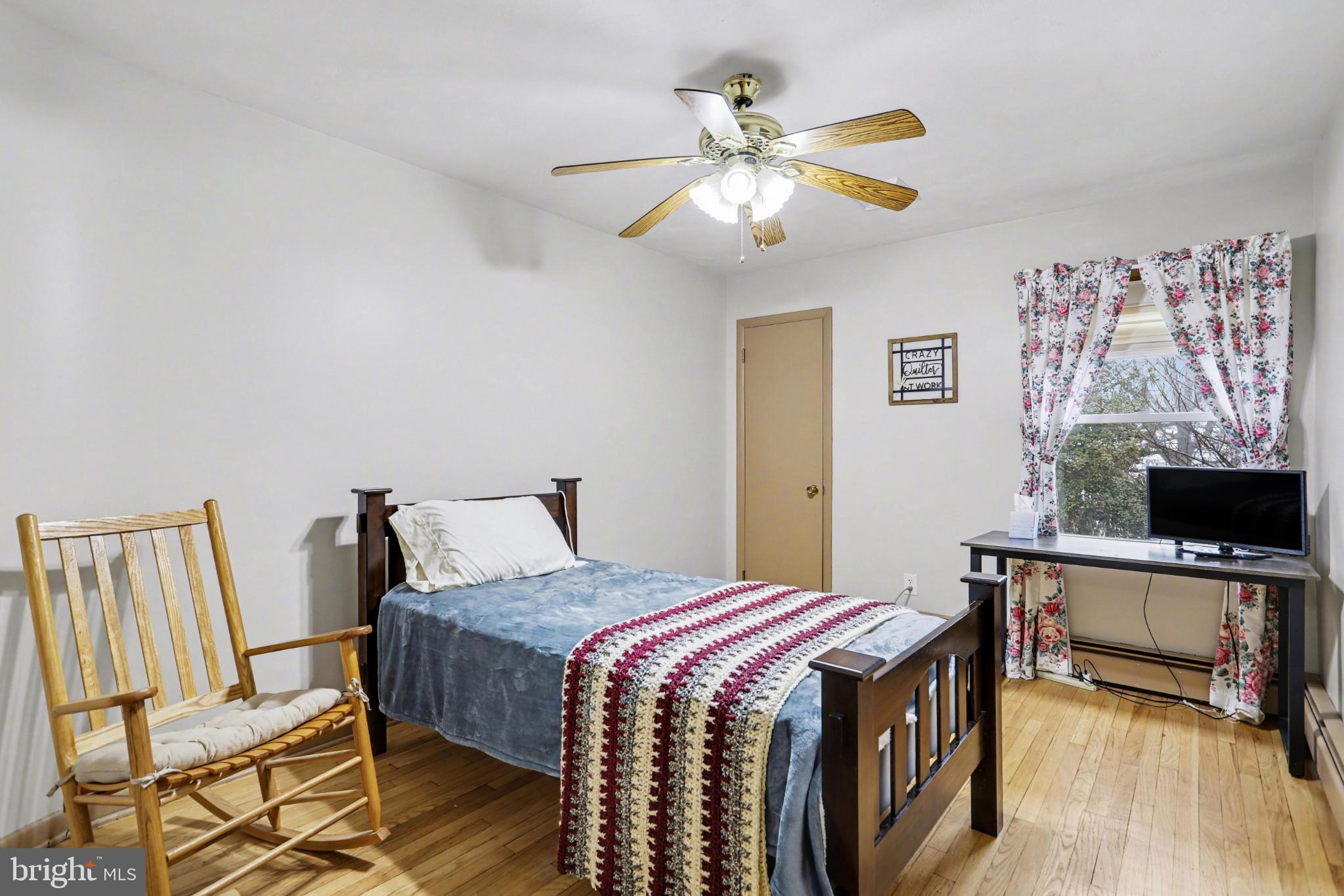 YORK TWP - Residential