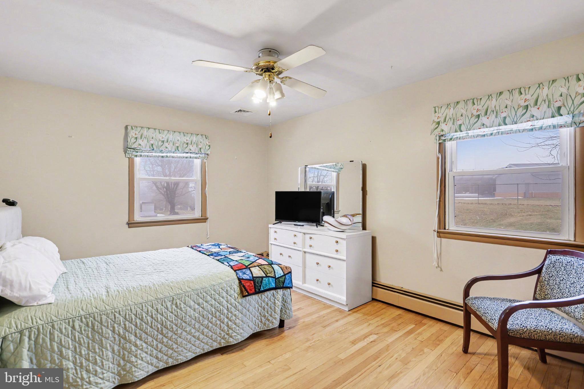 YORK TWP - Residential