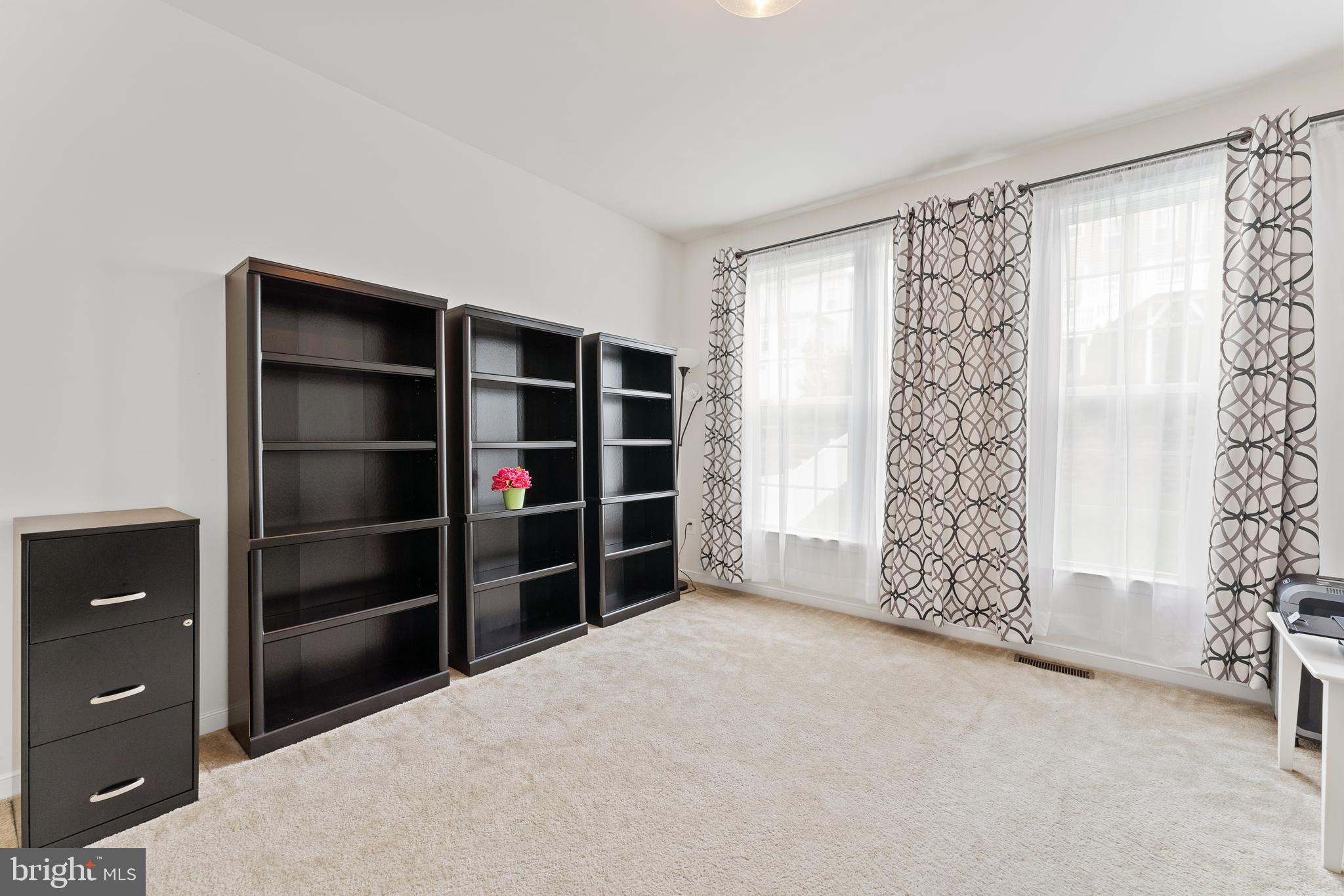 HILLS OF AQUIA - Residential