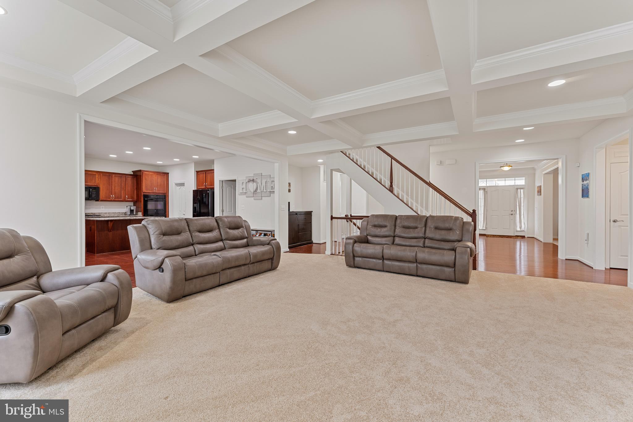 HILLS OF AQUIA - Residential