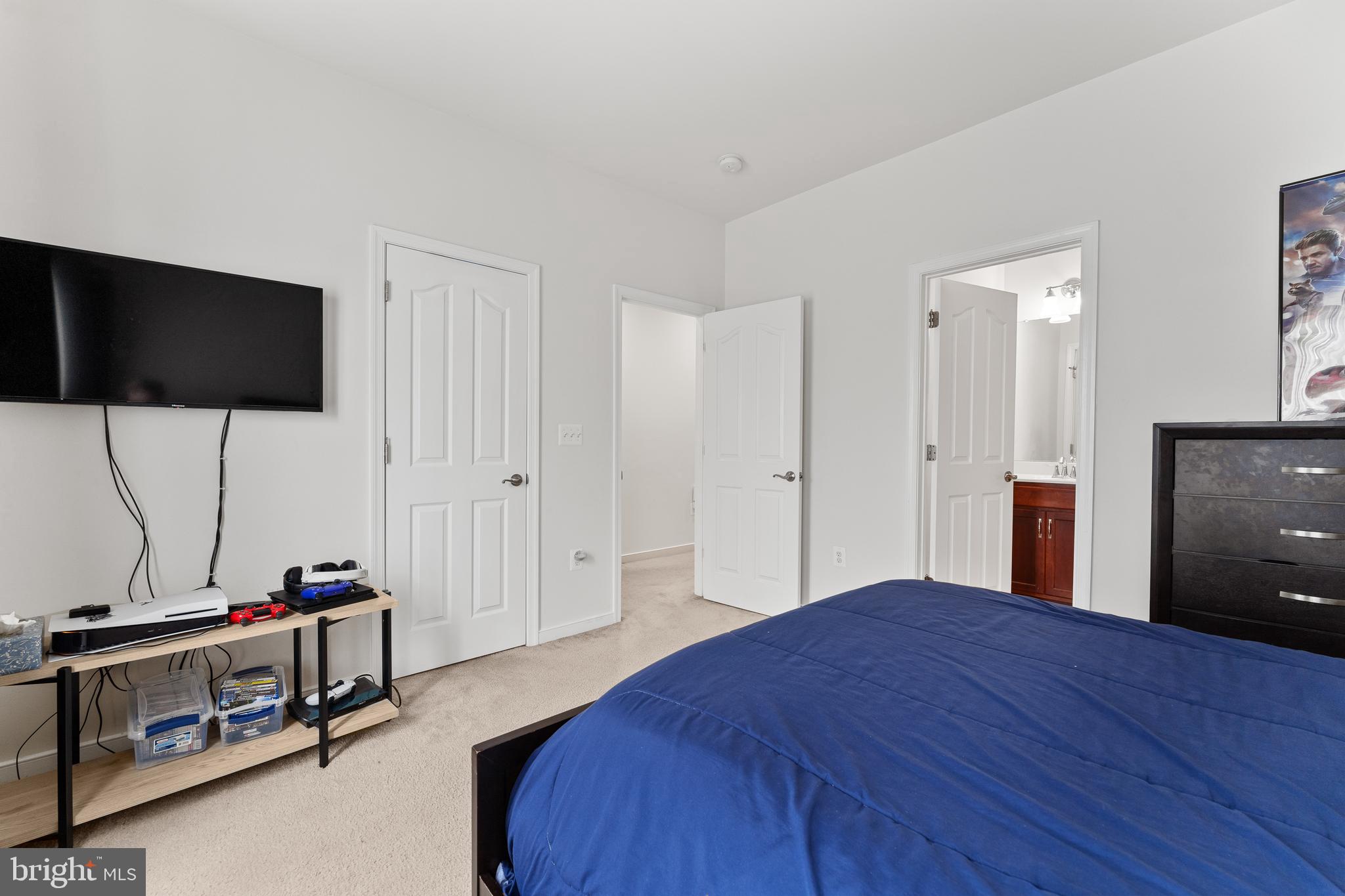 HILLS OF AQUIA - Residential